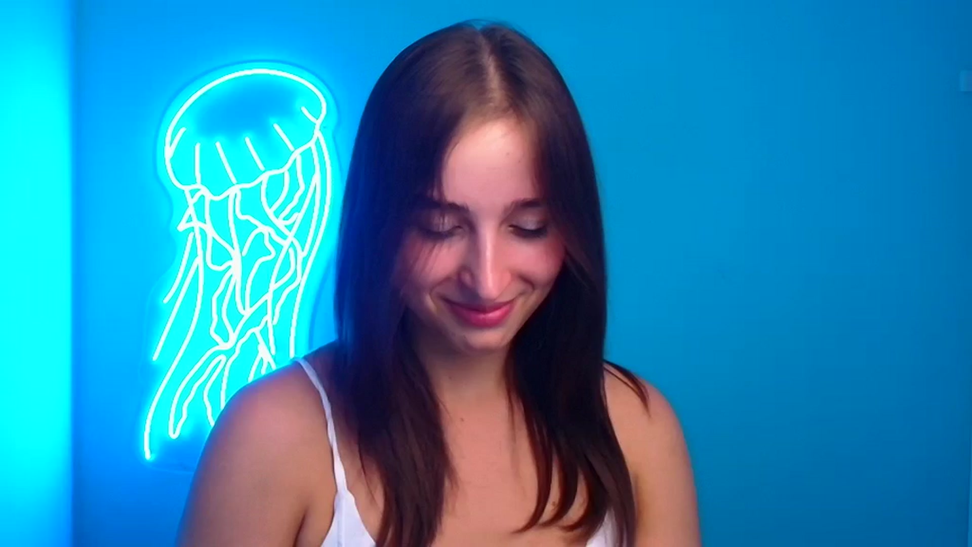 Gallery image thumbnail from Lilli_Fun's myfreecams stream on, 08/26/2024, 24:01 image 1 of 20