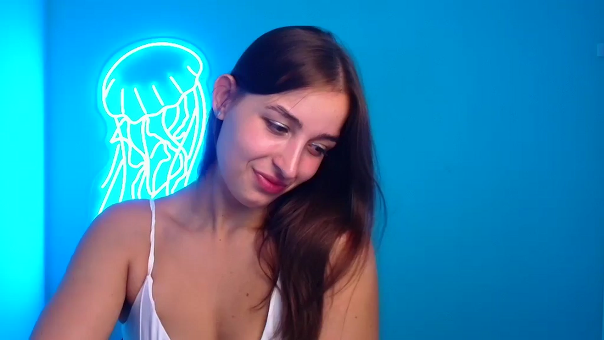 Gallery image thumbnail from Lilli_Fun's myfreecams stream on, 08/26/2024, 24:01 image 11 of 20