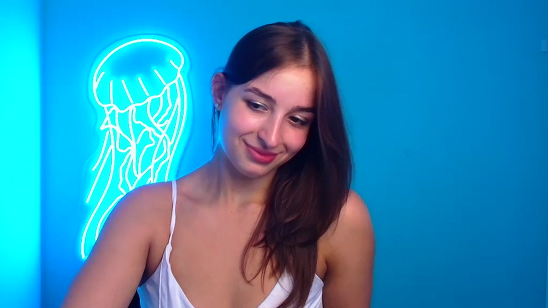 Gallery image thumbnail from Lilli_Fun's myfreecams stream on, 08/26/2024, 24:01 image 12 of 20