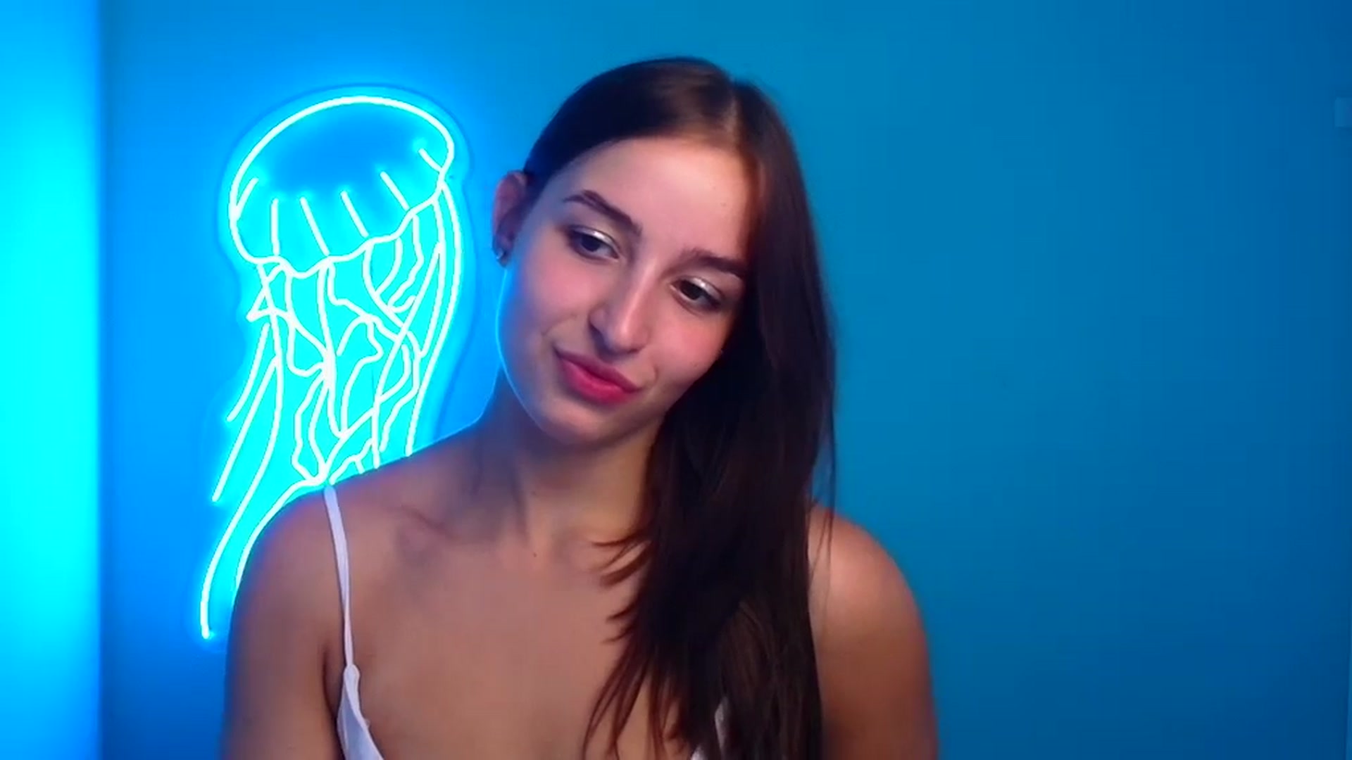 Gallery image thumbnail from Lilli_Fun's myfreecams stream on, 08/26/2024, 24:01 image 14 of 20
