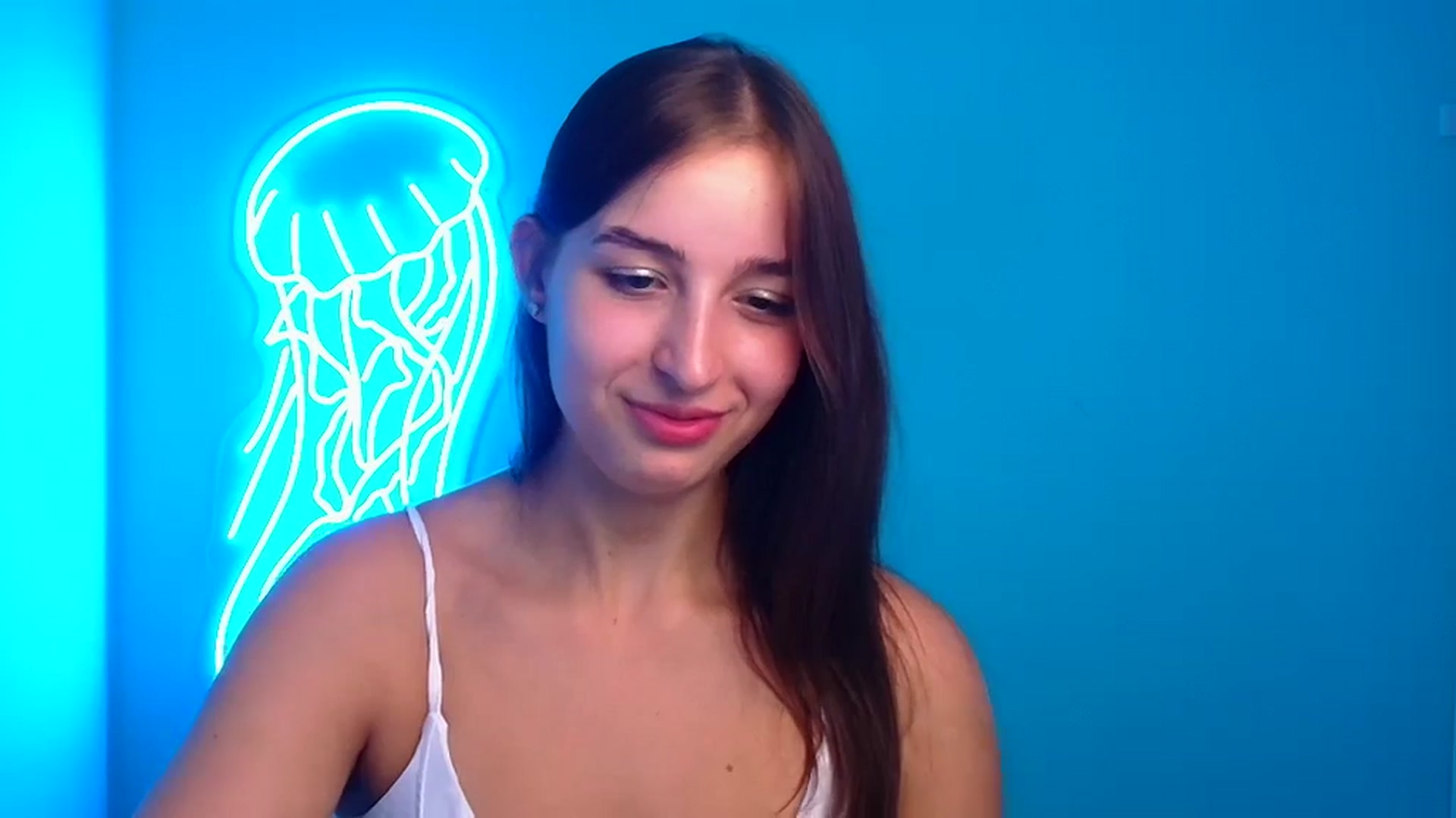 Gallery image thumbnail from Lilli_Fun's myfreecams stream on, 08/26/2024, 24:01 image 10 of 20