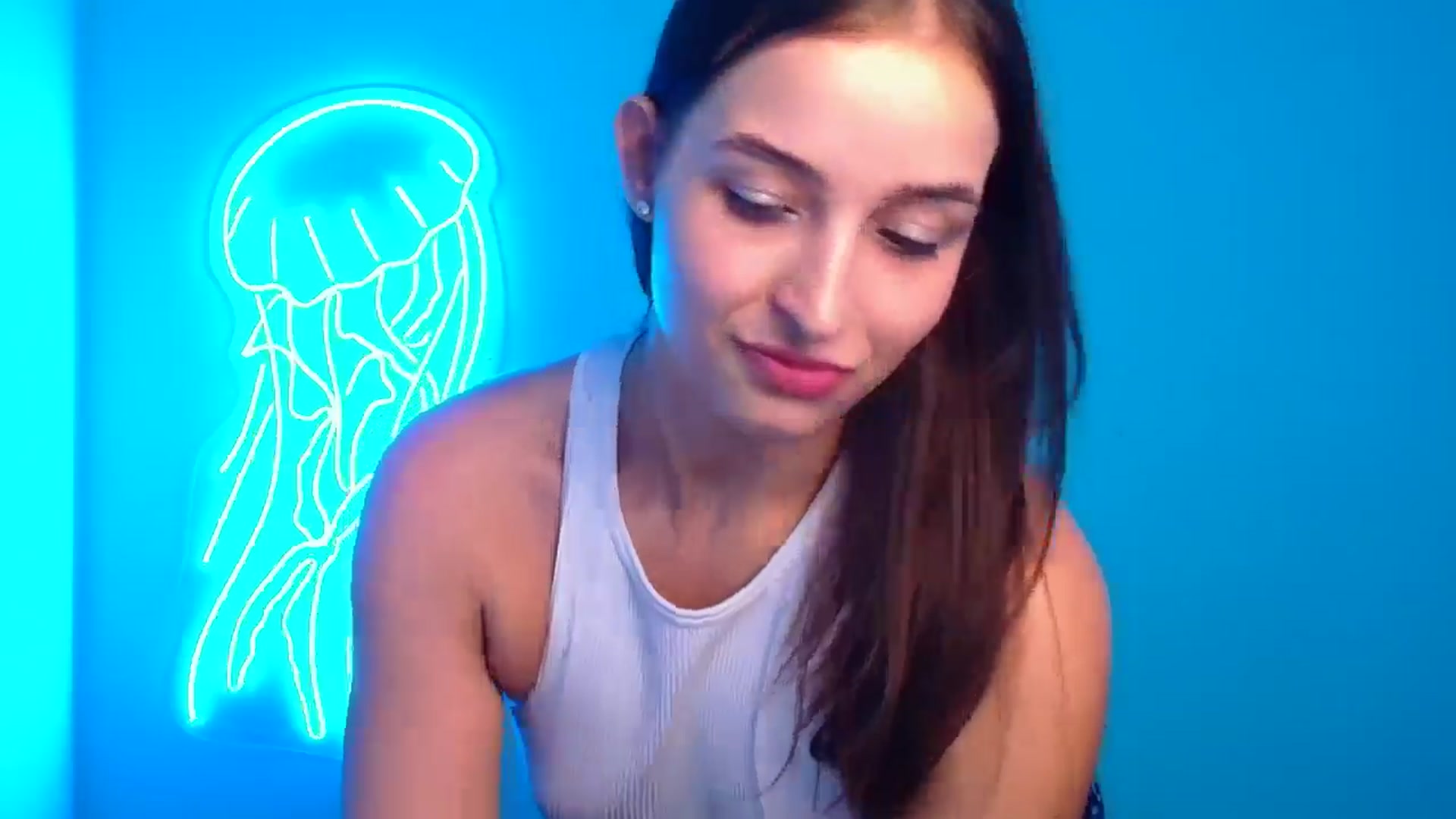 Gallery image thumbnail from Lilli_Fun's myfreecams stream on, 08/26/2024, 21:32 image 2 of 20