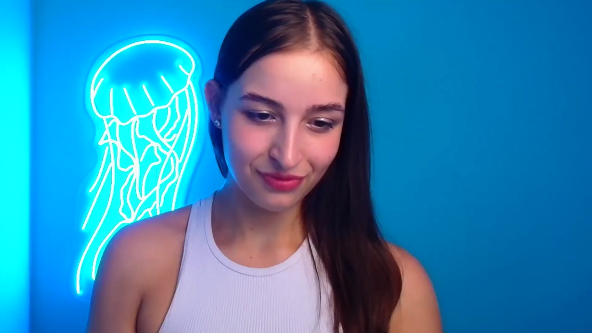 Gallery image thumbnail from Lilli_Fun's myfreecams stream on, 08/26/2024, 21:32 image 1 of 20