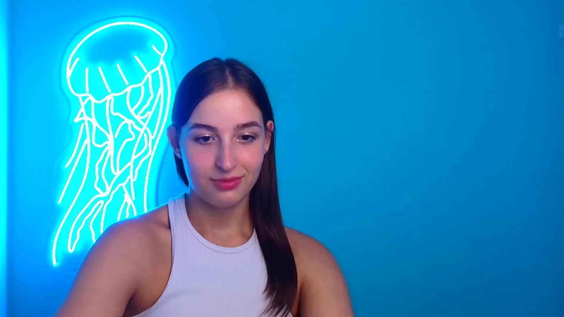 Gallery image thumbnail from Lilli_Fun's myfreecams stream on, 08/26/2024, 23:47 image 6 of 20