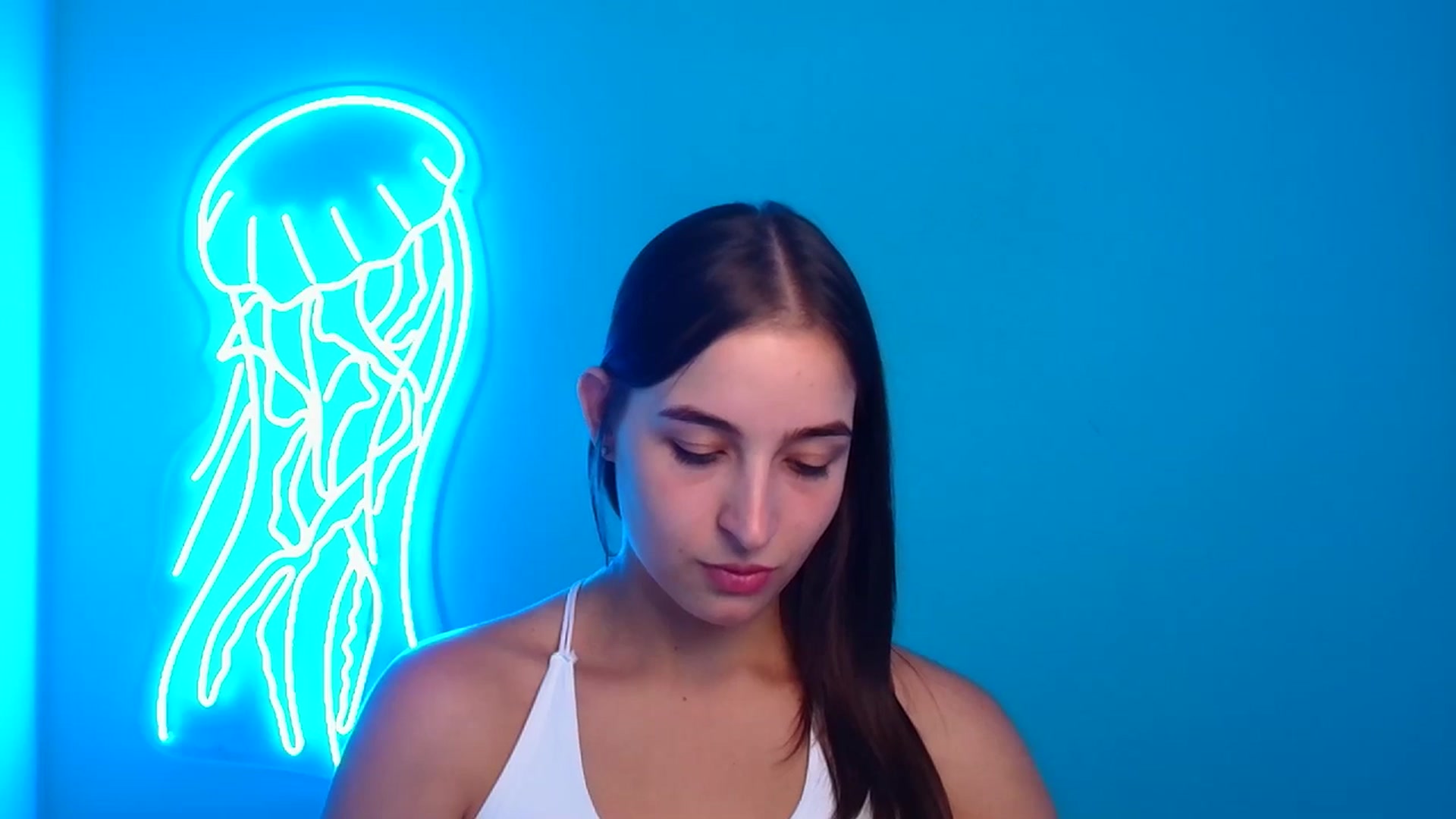 Gallery image thumbnail from Lilli_Fun's myfreecams stream on, 08/30/2024, 16:08 image 15 of 20