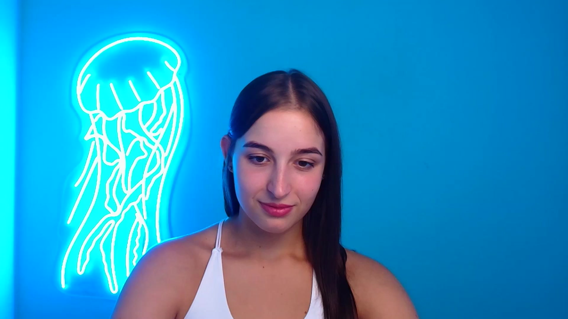Gallery image thumbnail from Lilli_Fun's myfreecams stream on, 08/30/2024, 16:08 image 10 of 20
