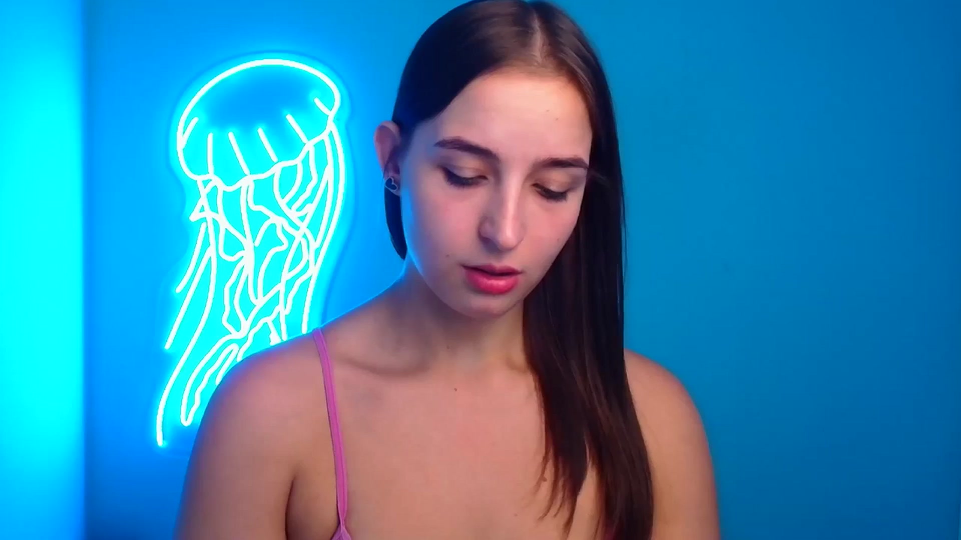 Gallery image thumbnail from Lilli_Fun's myfreecams stream on, 09/07/2024, 10:54 image 20 of 20
