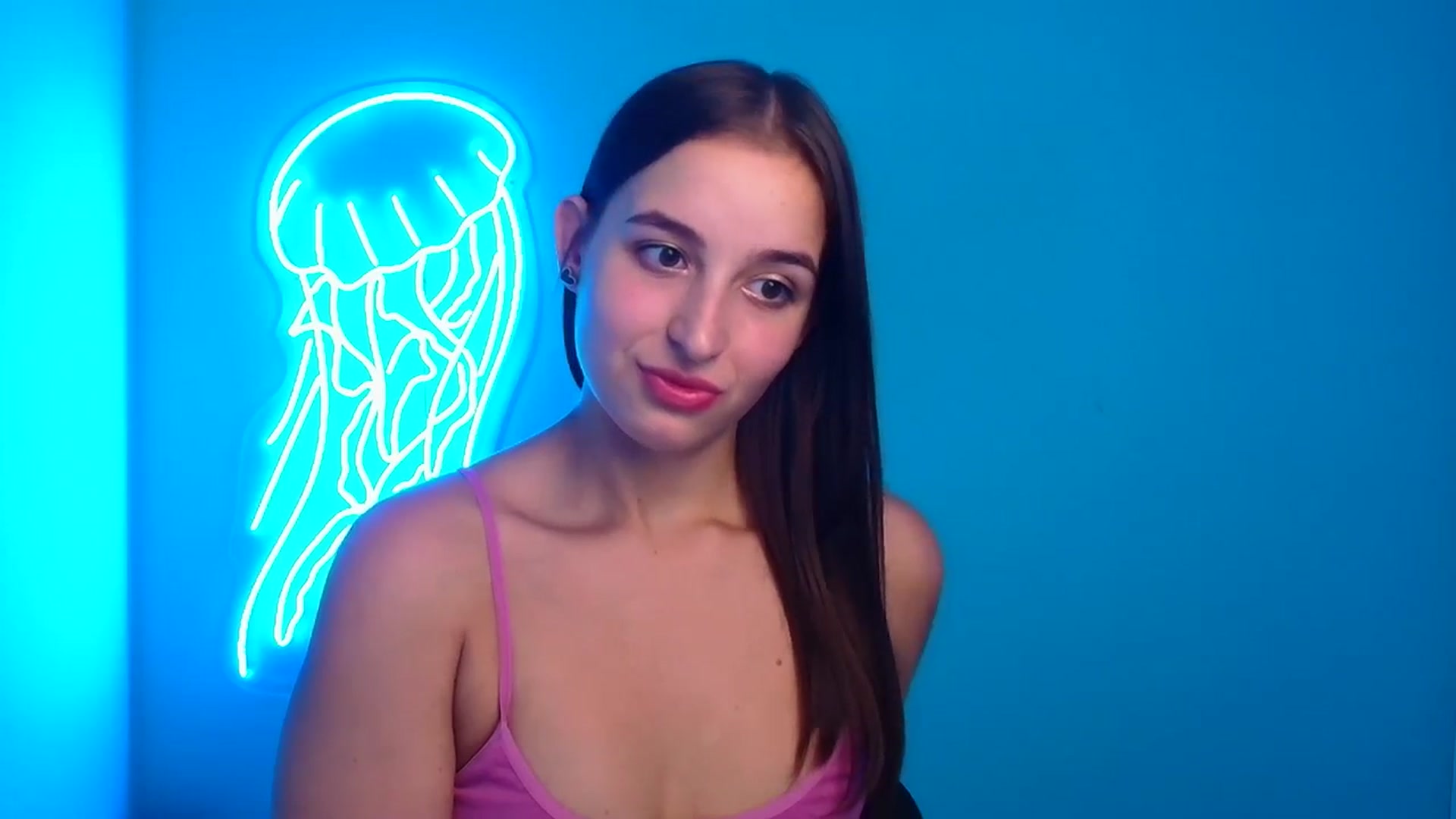 Gallery image thumbnail from Lilli_Fun's myfreecams stream on, 09/07/2024, 10:54 image 6 of 20