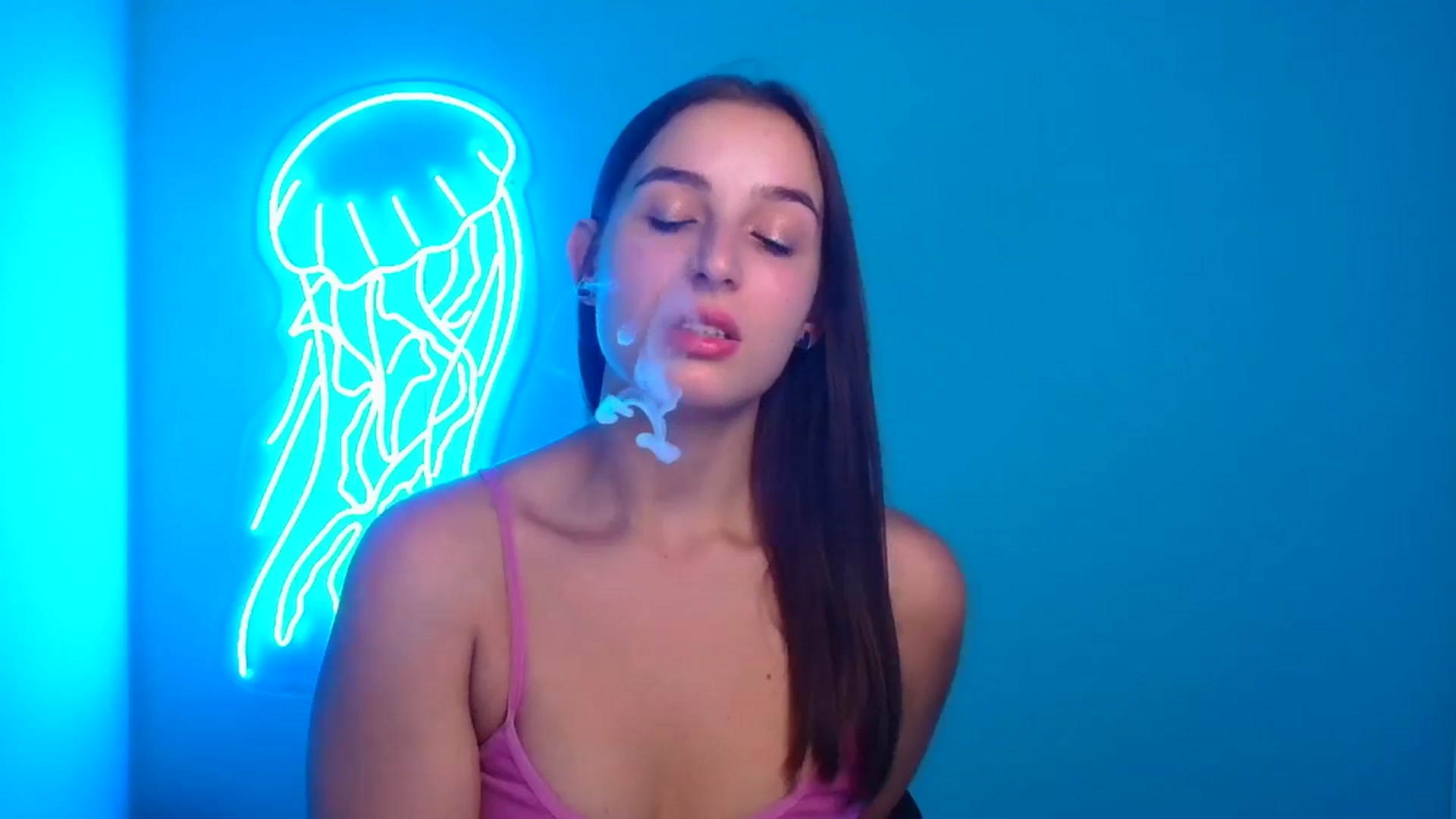 Gallery image thumbnail from Lilli_Fun's myfreecams stream on, 09/07/2024, 10:54 image 8 of 20