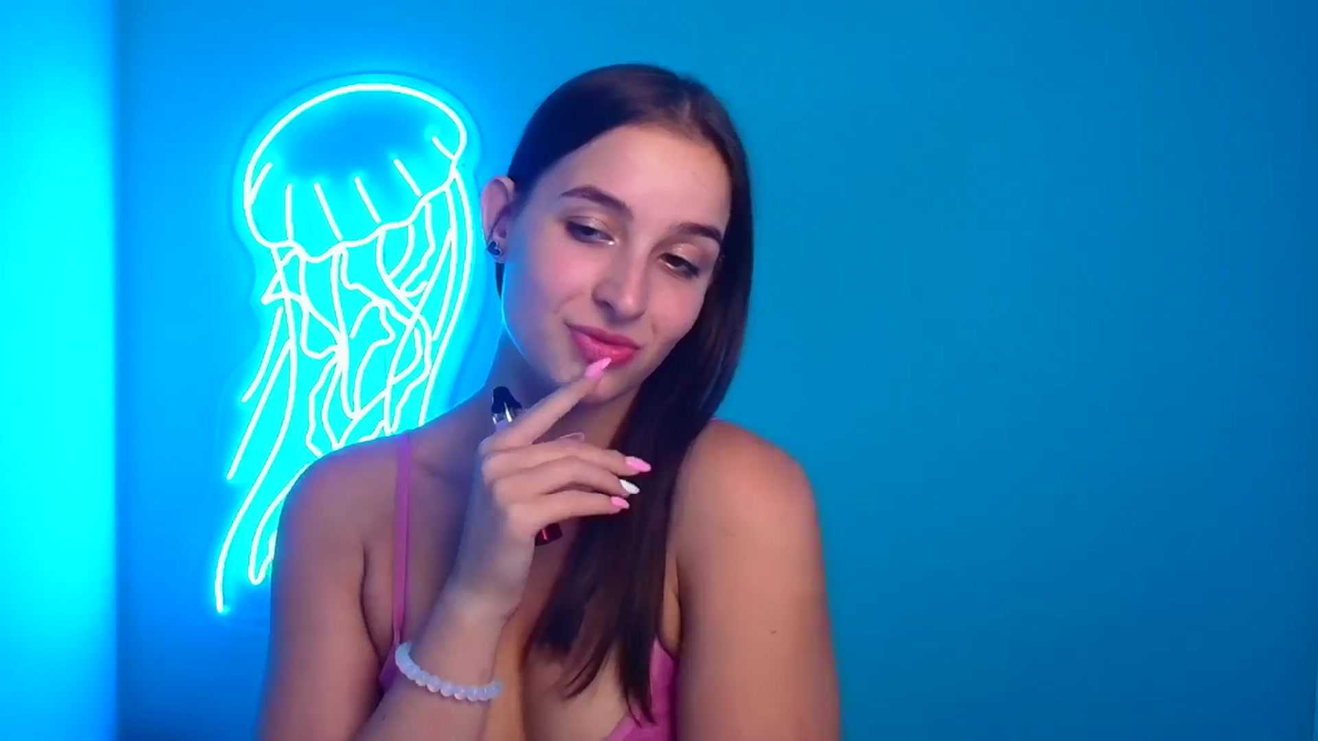 Gallery image thumbnail from Lilli_Fun's myfreecams stream on, 09/07/2024, 10:54 image 3 of 20