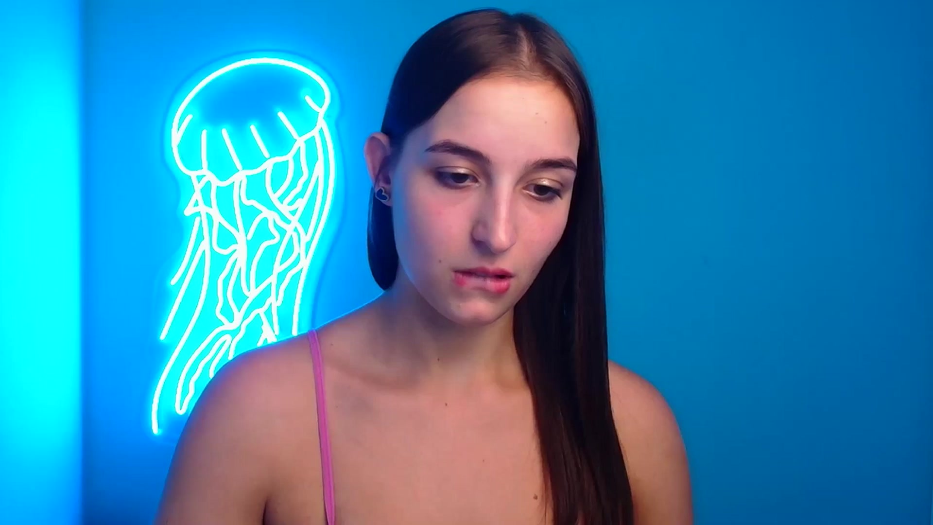 Gallery image thumbnail from Lilli_Fun's myfreecams stream on, 09/07/2024, 10:54 image 17 of 20