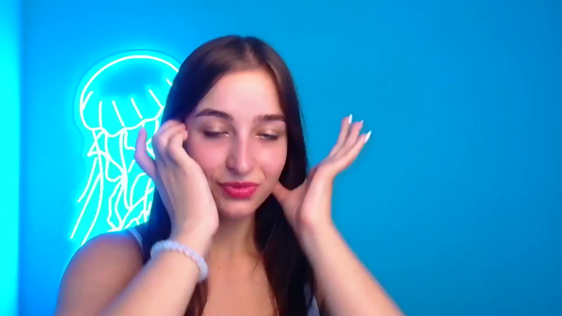 Gallery image thumbnail from Lilli_Fun's myfreecams stream on, 09/11/2024, 13:12 image 1 of 20