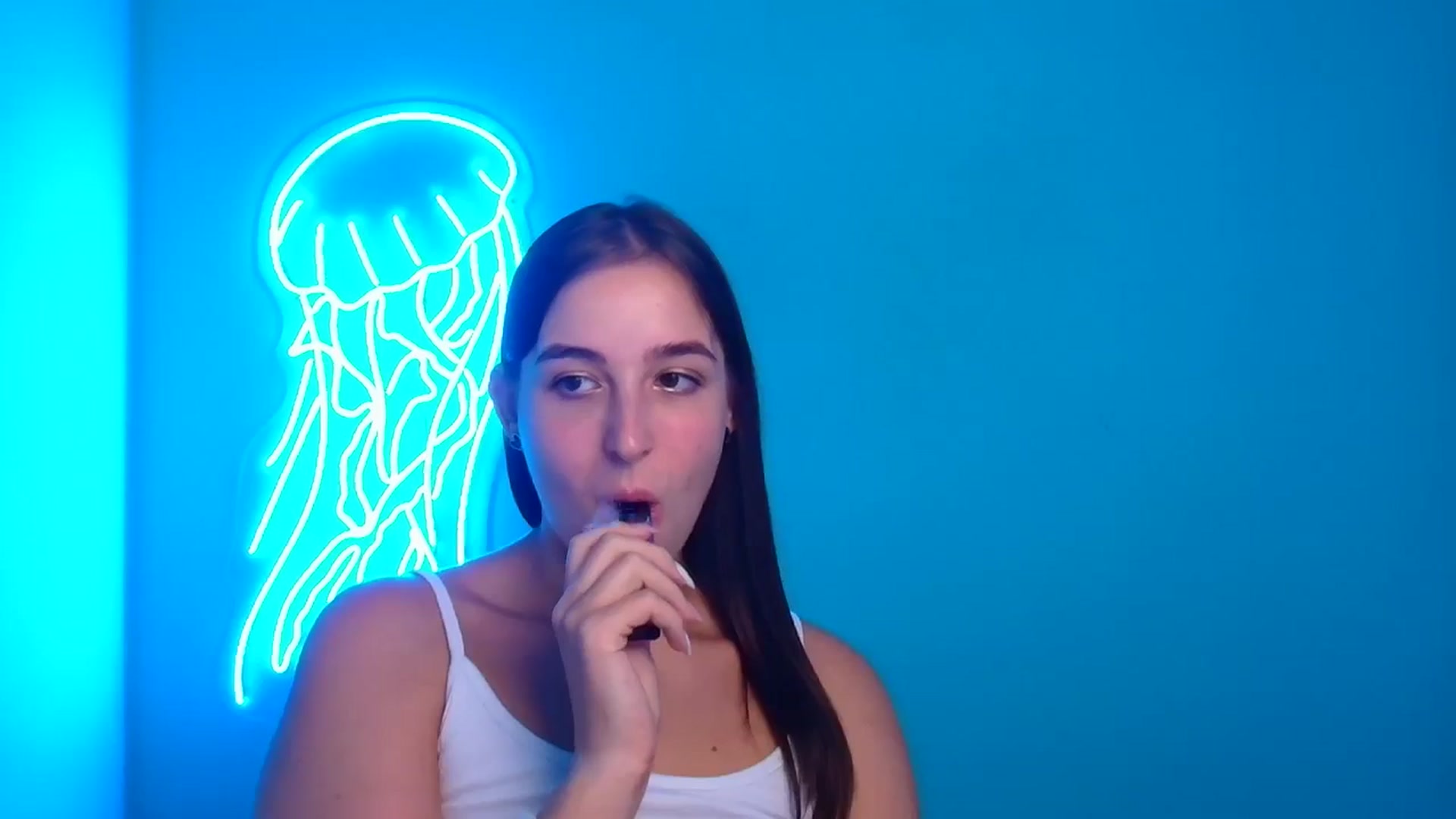 Gallery image thumbnail from Lilli_Fun's myfreecams stream on, 09/11/2024, 19:52 image 2 of 20