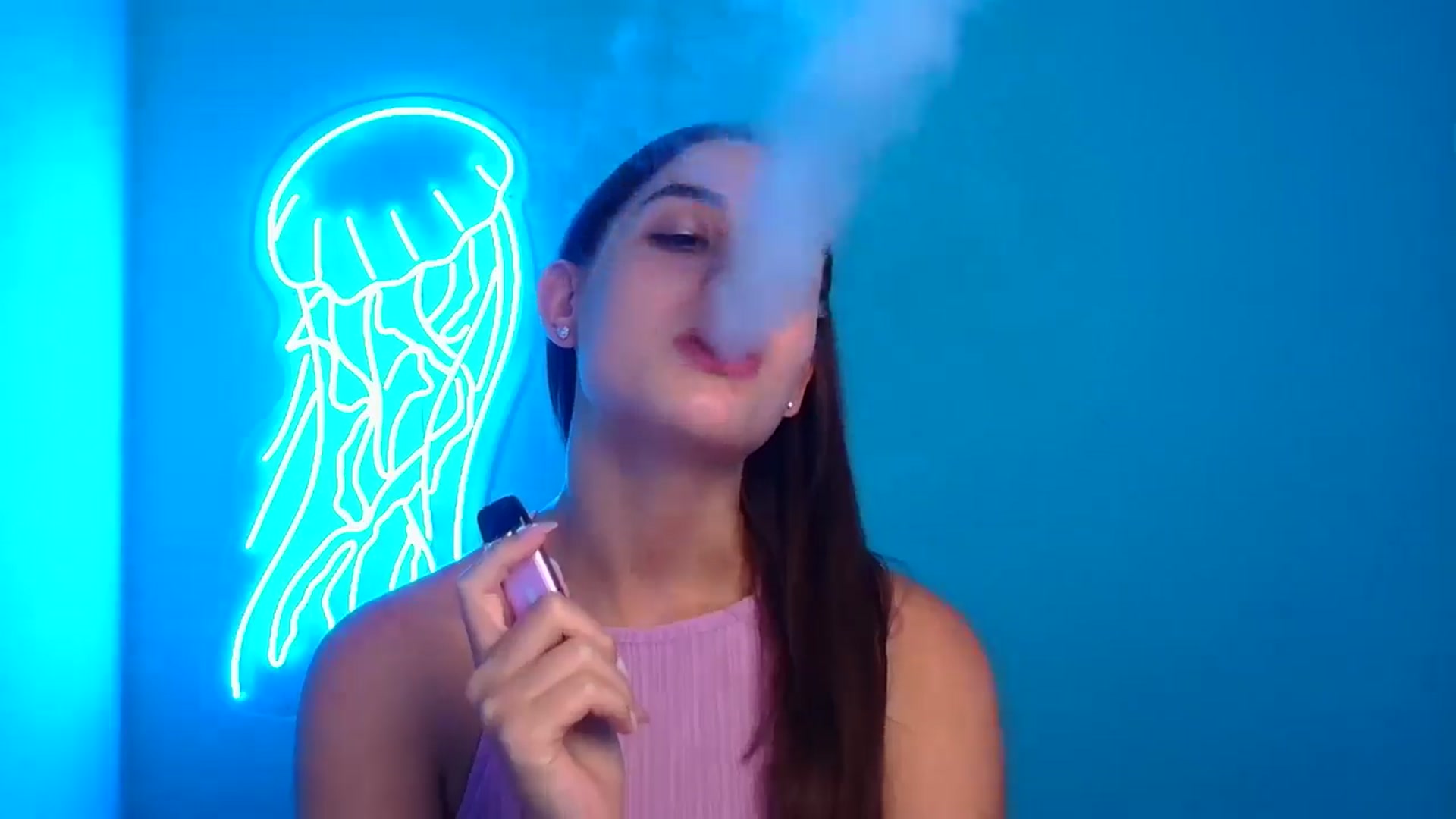 Gallery image thumbnail from Lilli_Fun's myfreecams stream on, 09/12/2024, 09:54 image 3 of 20