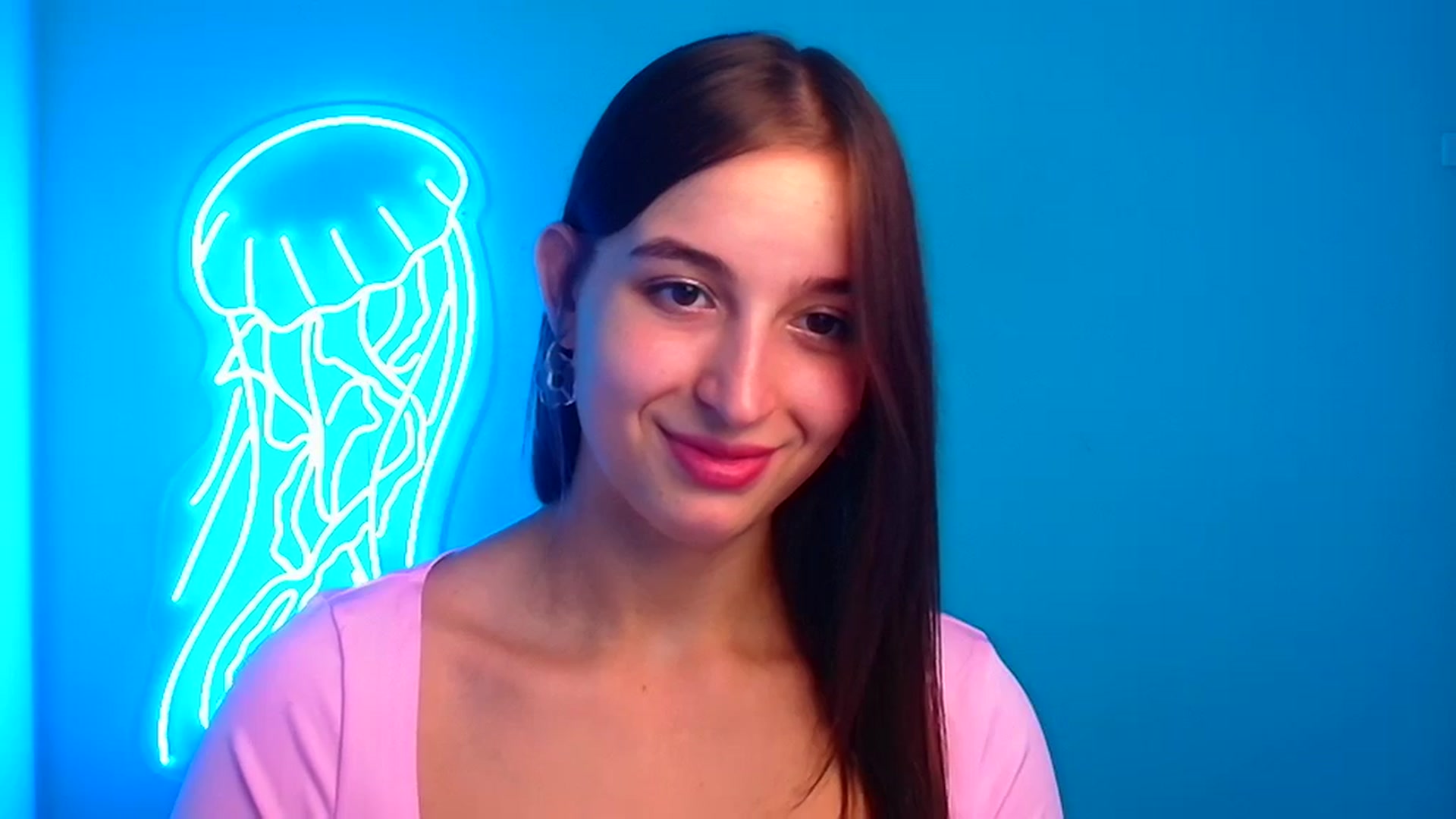 Gallery image thumbnail from Lilli_Fun's myfreecams stream on, 09/15/2024, 12:29 image 11 of 20