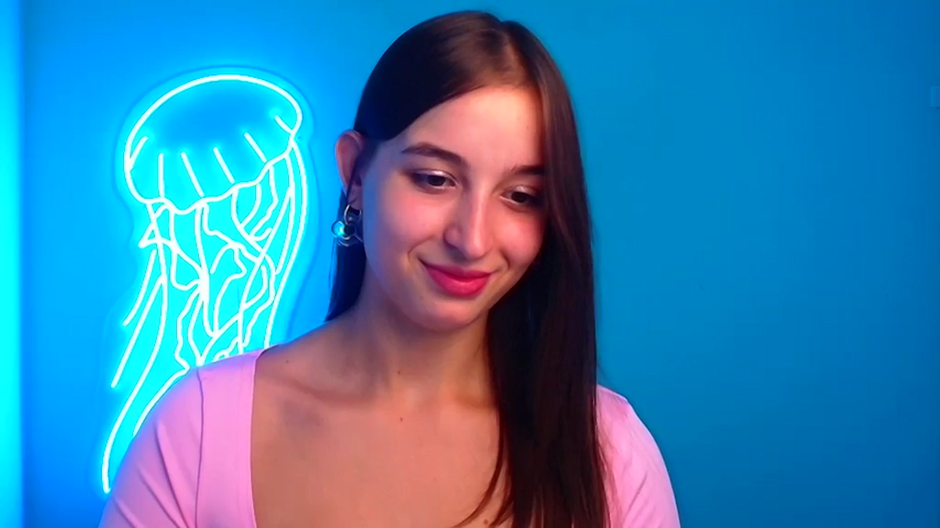 Gallery image thumbnail from Lilli_Fun's myfreecams stream on, 09/15/2024, 12:29 image 17 of 20