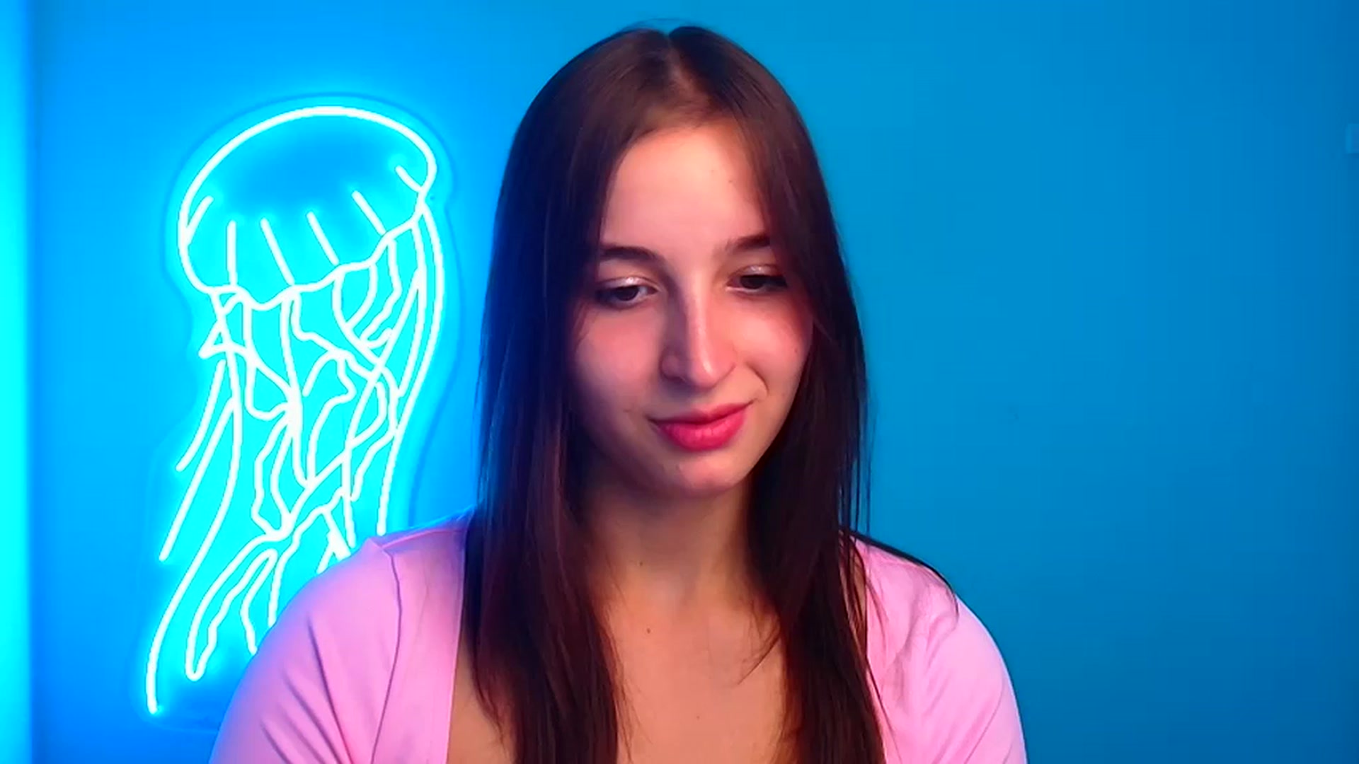 Gallery image thumbnail from Lilli_Fun's myfreecams stream on, 09/15/2024, 12:29 image 1 of 20
