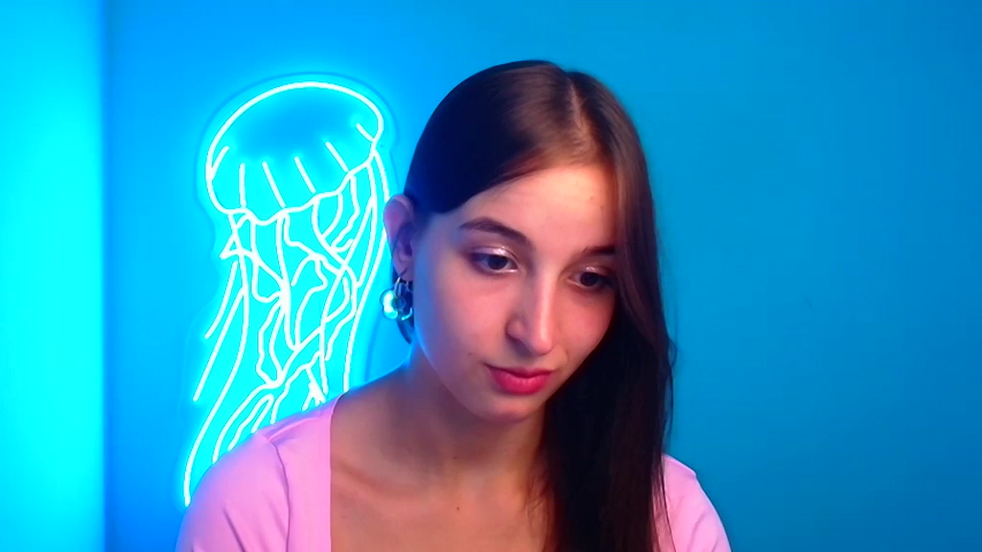 Gallery image thumbnail from Lilli_Fun's myfreecams stream on, 09/15/2024, 12:58 image 4 of 20