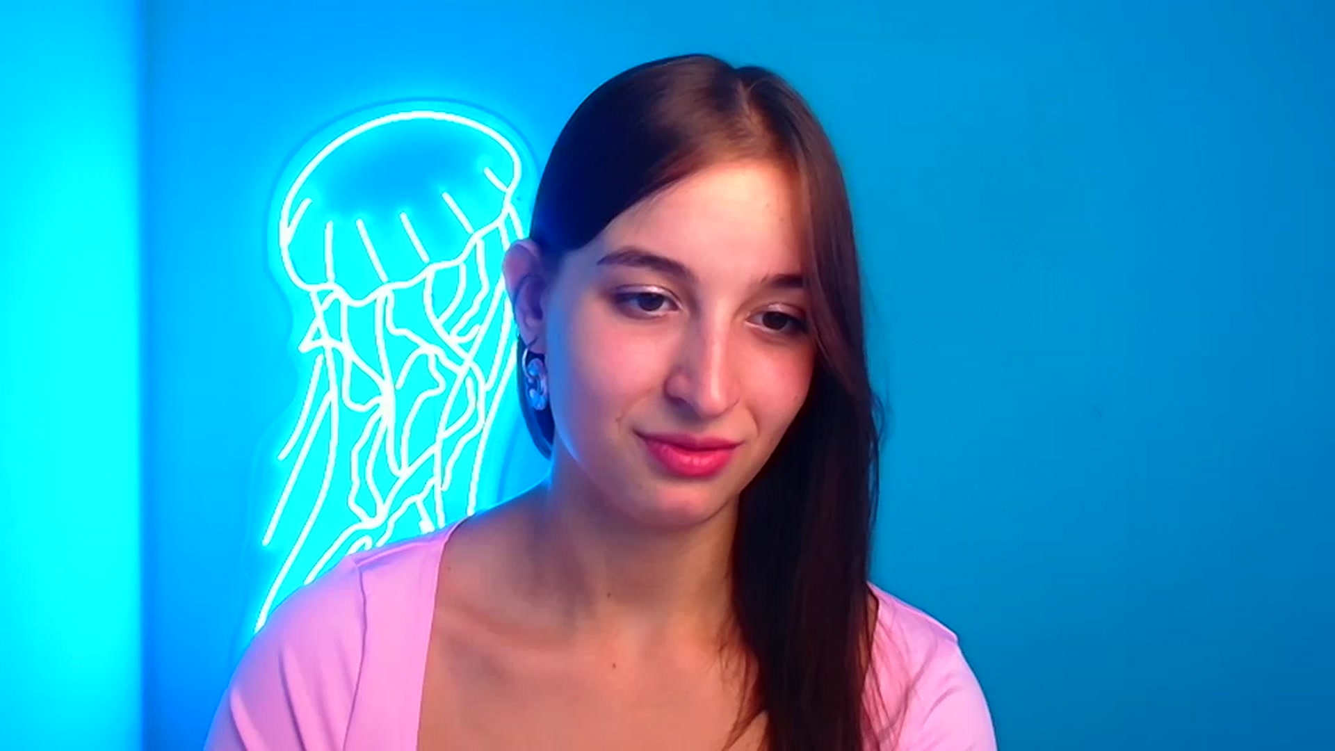 Gallery image thumbnail from Lilli_Fun's myfreecams stream on, 09/15/2024, 12:58 image 12 of 20