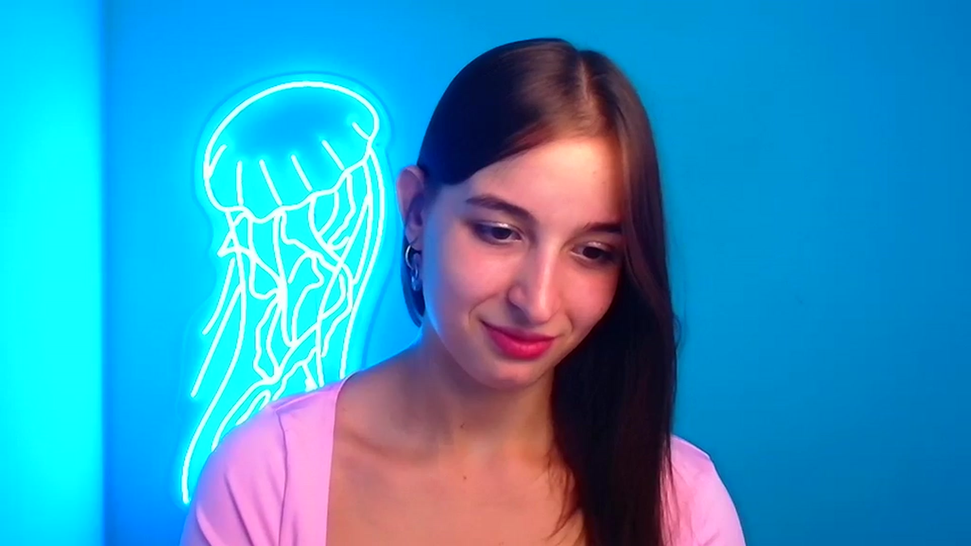Gallery image thumbnail from Lilli_Fun's myfreecams stream on, 09/15/2024, 12:58 image 15 of 20