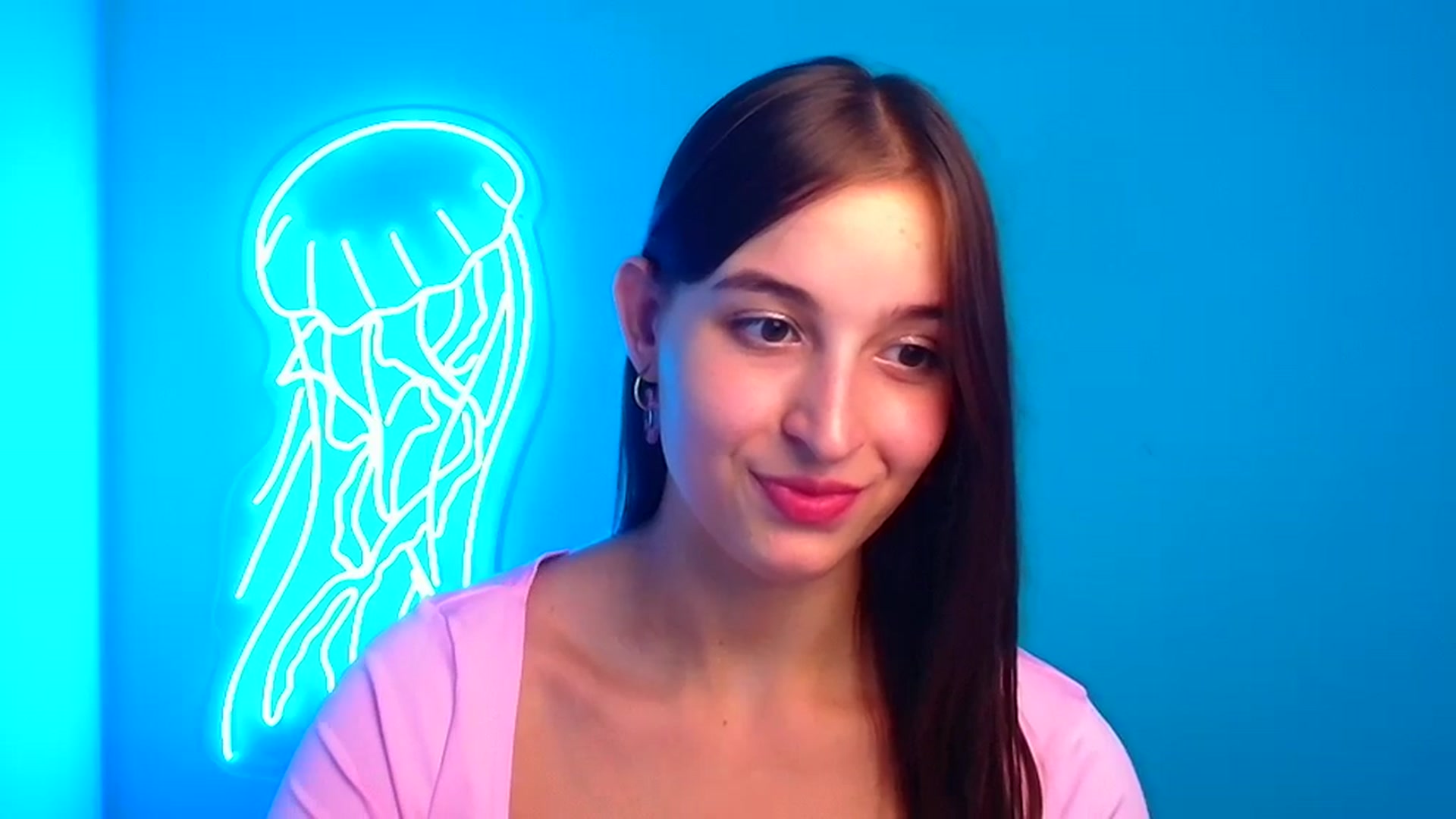 Gallery image thumbnail from Lilli_Fun's myfreecams stream on, 09/15/2024, 14:14 image 13 of 20