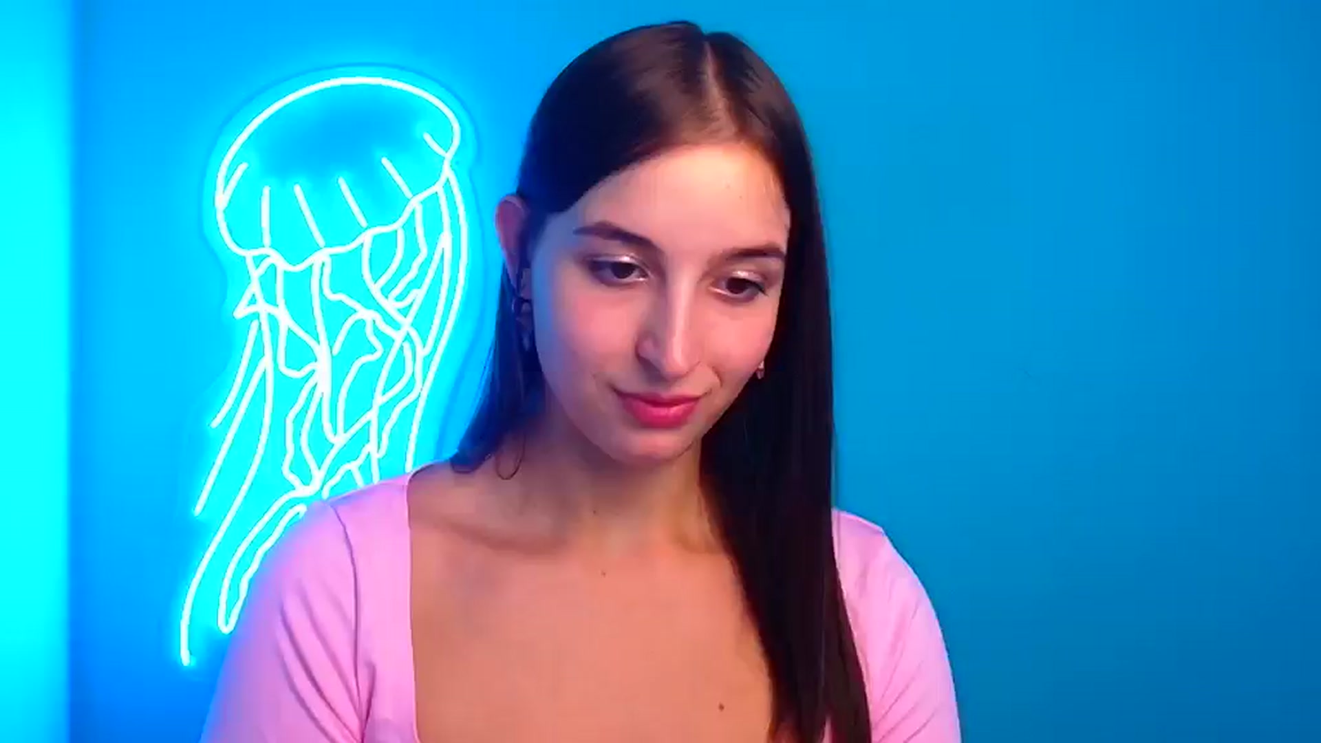 Gallery image thumbnail from Lilli_Fun's myfreecams stream on, 09/15/2024, 16:22 image 16 of 20