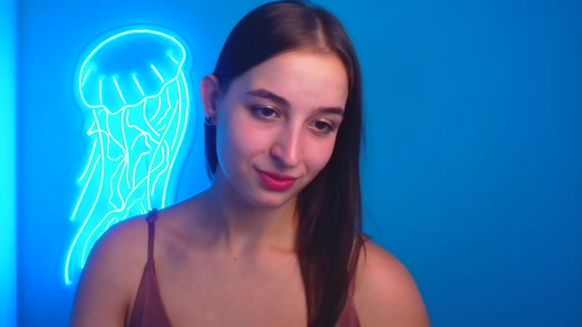 Gallery image thumbnail from Lilli_Fun's myfreecams stream on, 09/16/2024, 18:39 image 6 of 20