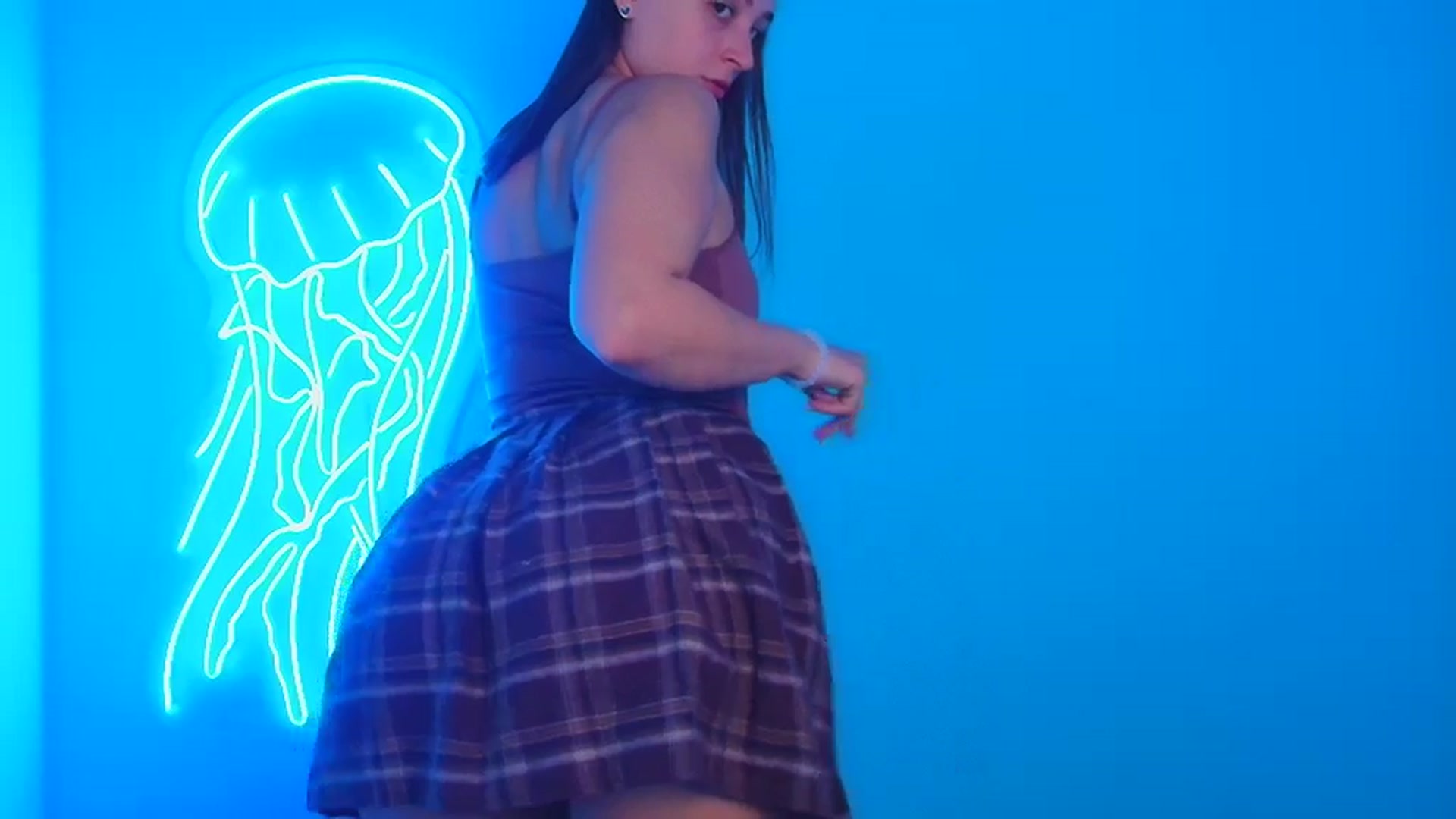 Gallery image thumbnail from Lilli_Fun's myfreecams stream on, 09/16/2024, 18:39 image 5 of 20