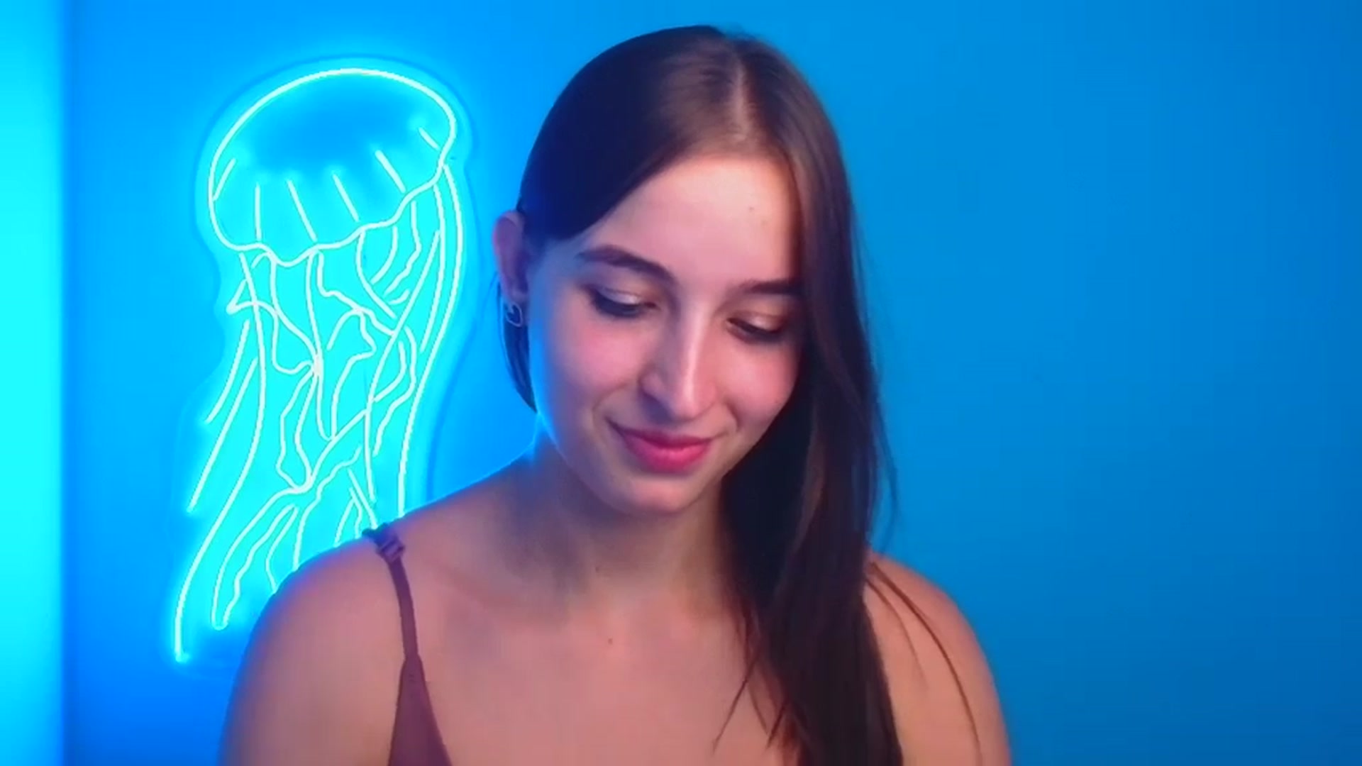 Gallery image thumbnail from Lilli_Fun's myfreecams stream on, 09/17/2024, 04:45 image 19 of 20