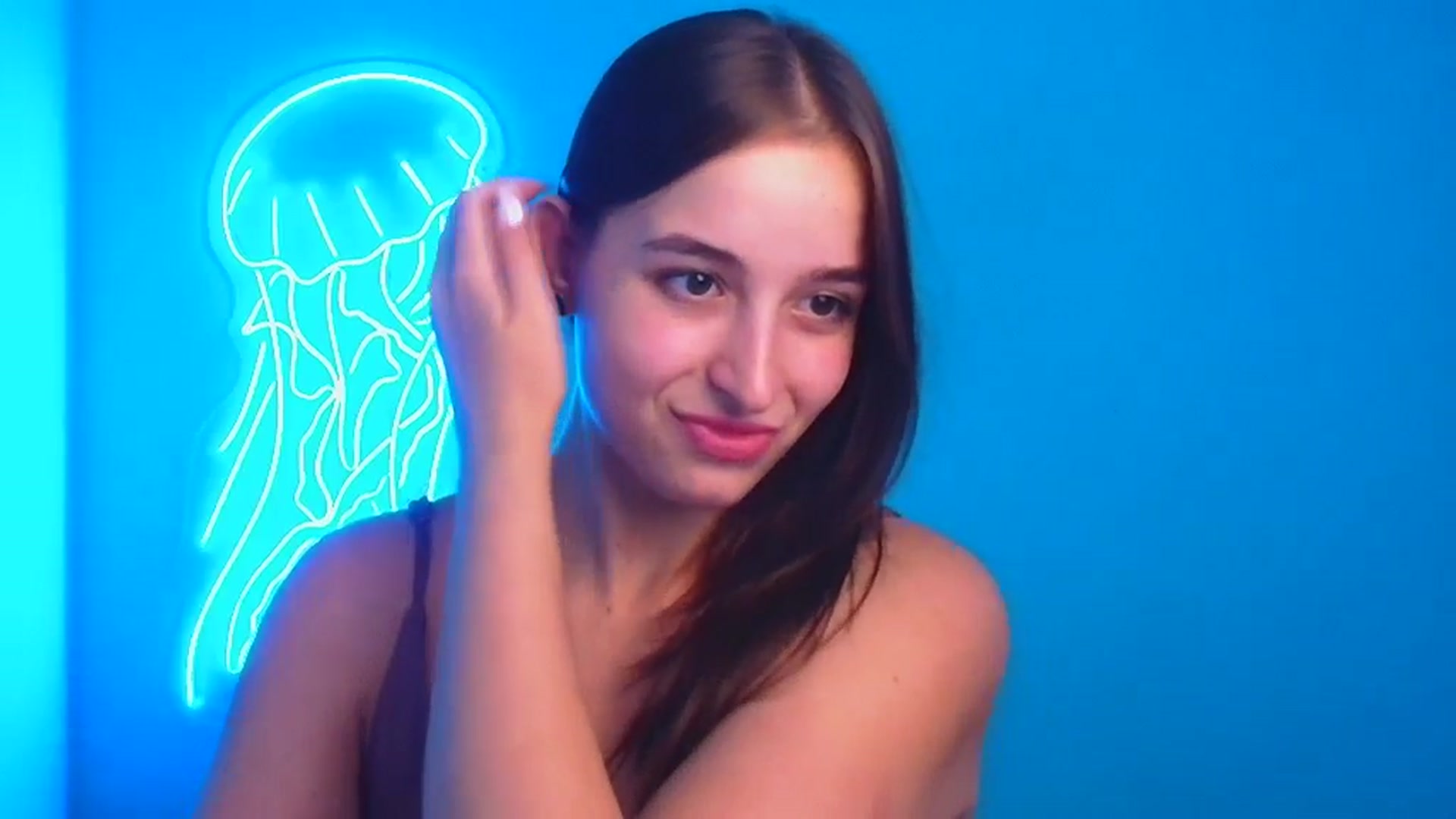 Gallery image thumbnail from Lilli_Fun's myfreecams stream on, 09/17/2024, 04:45 image 18 of 20