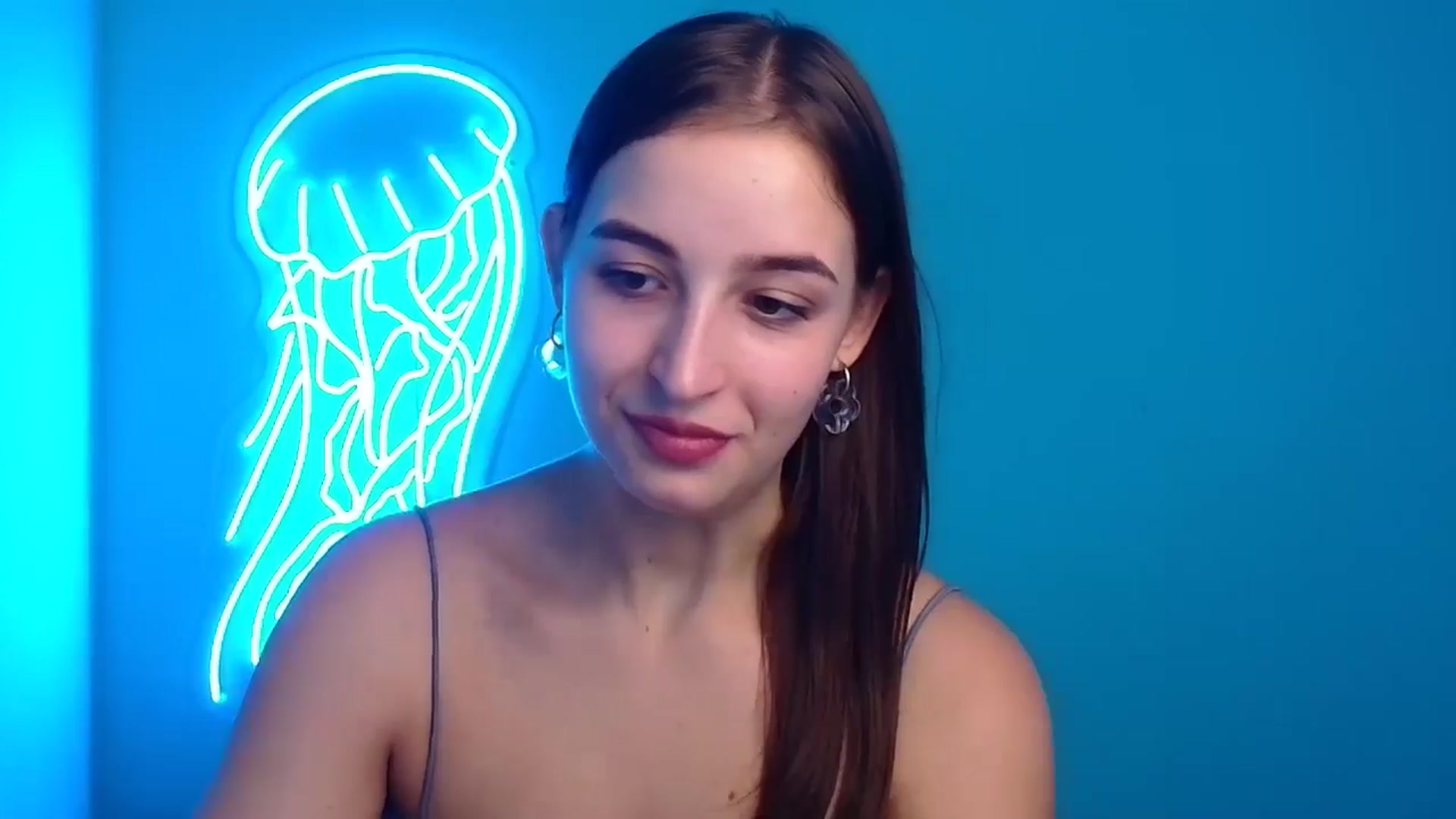 Gallery image thumbnail from Lilli_Fun's myfreecams stream on, 09/22/2024, 12:40 image 8 of 20