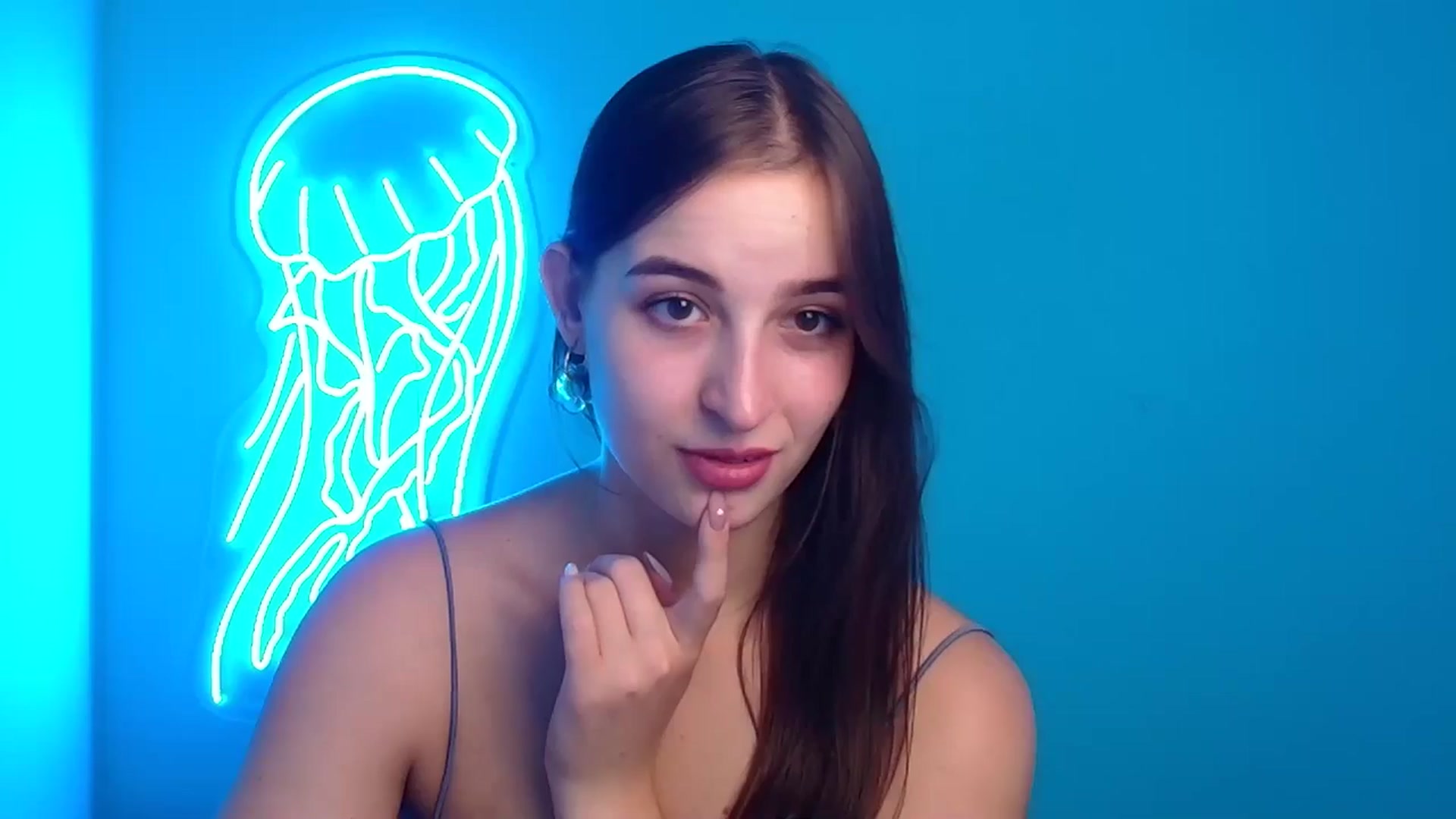 Gallery image thumbnail from Lilli_Fun's myfreecams stream on, 09/22/2024, 12:40 image 13 of 20