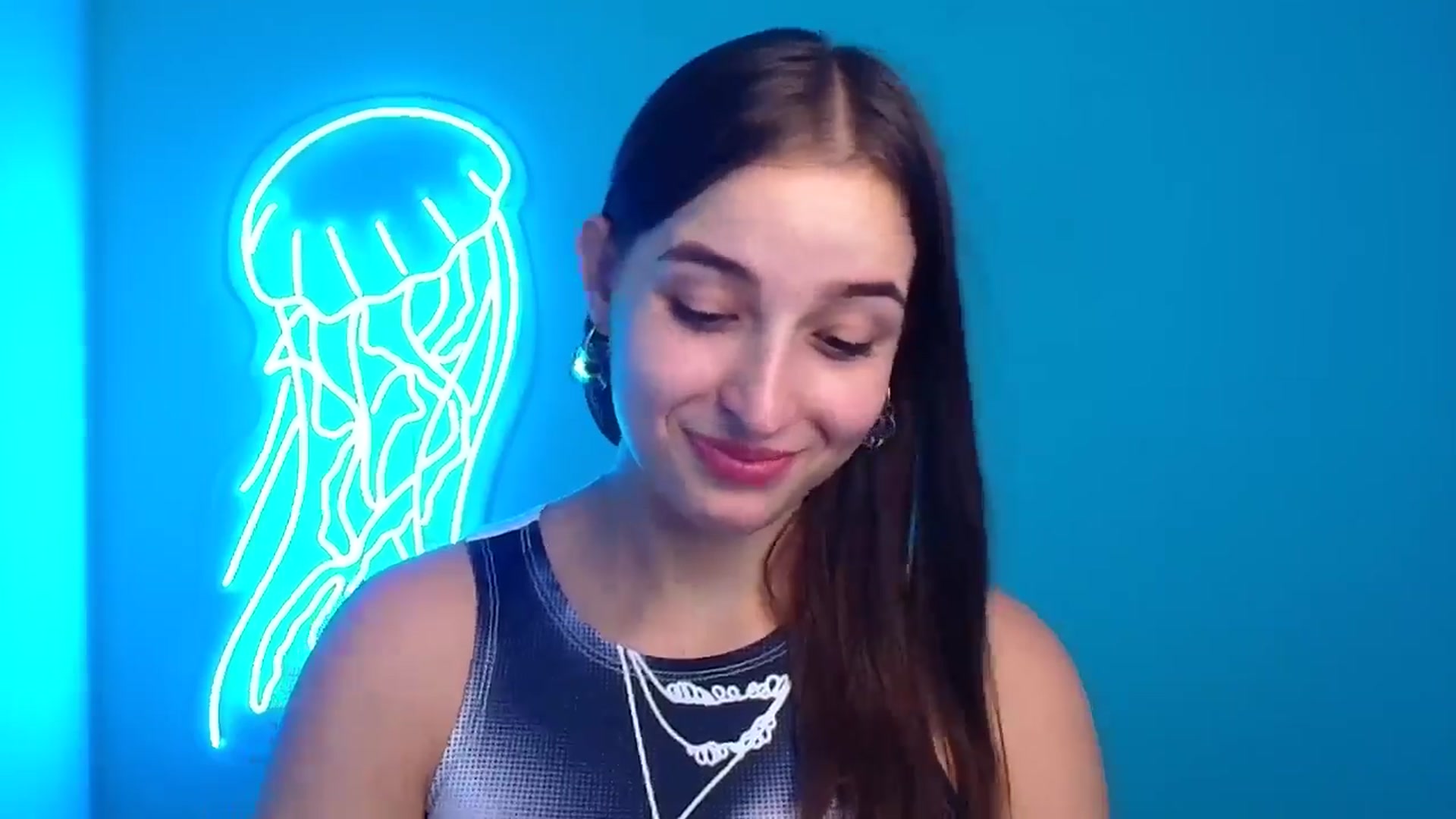 Gallery image thumbnail from Lilli_Fun's myfreecams stream on, 09/22/2024, 15:29 image 10 of 20