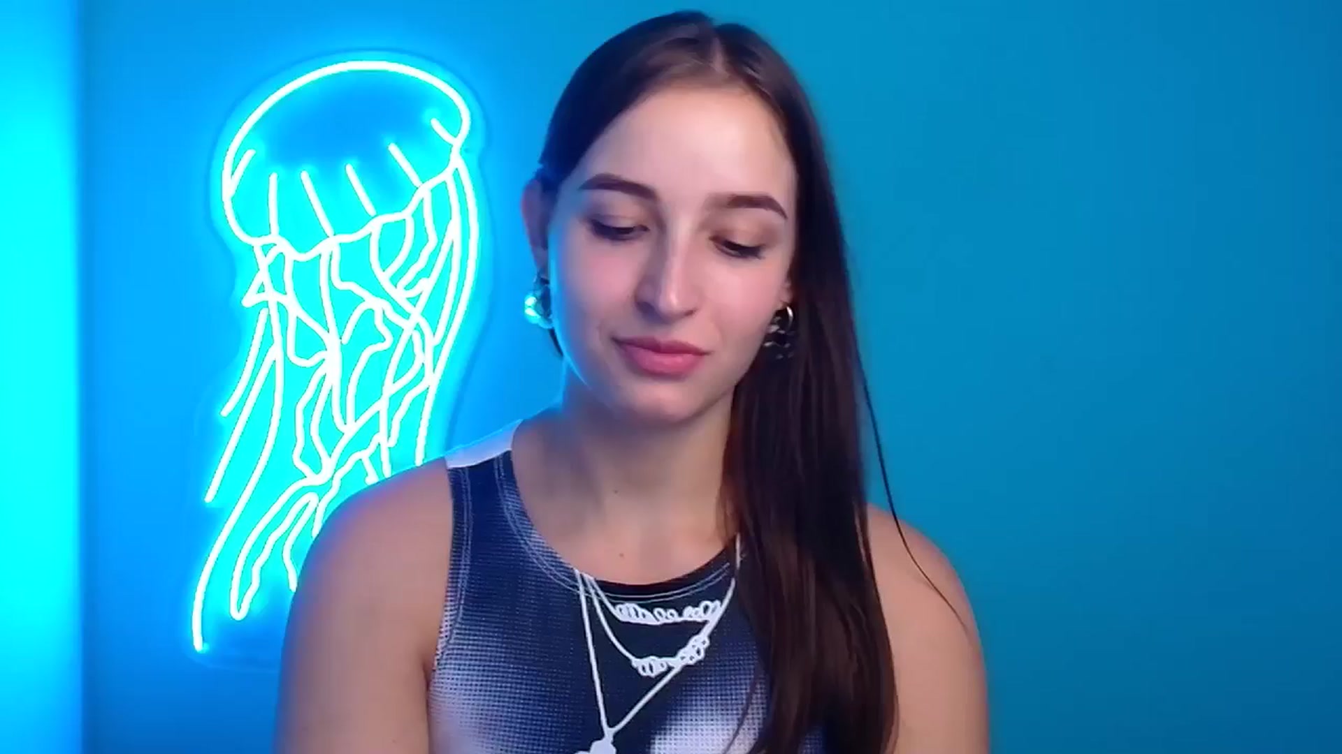 Gallery image thumbnail from Lilli_Fun's myfreecams stream on, 09/22/2024, 15:29 image 3 of 20