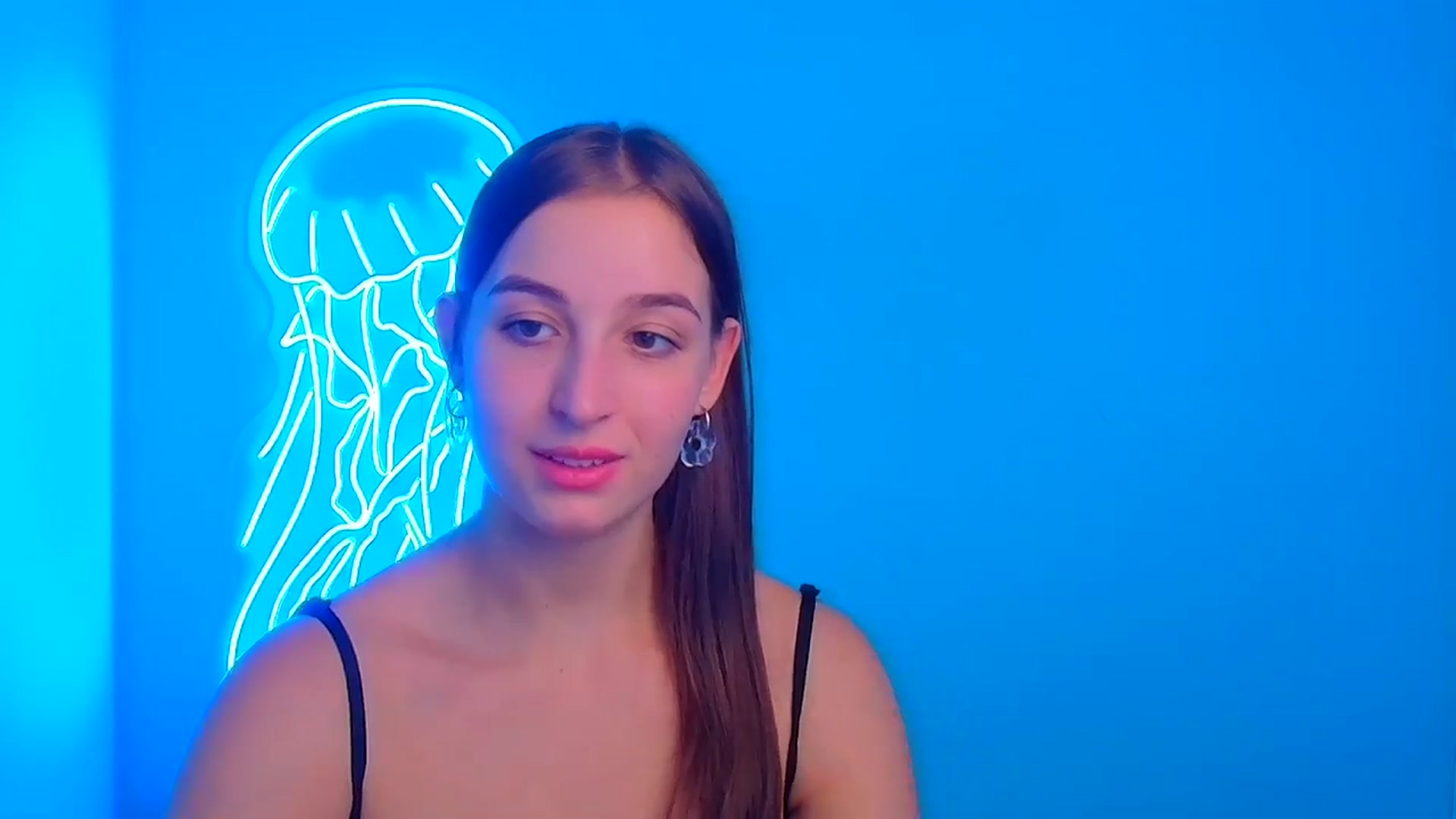 Gallery image thumbnail from Lilli_Fun's myfreecams stream on, 09/27/2024, 16:01 image 17 of 20