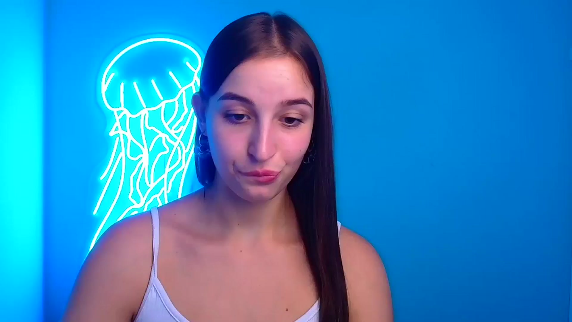 Gallery image thumbnail from Lilli_Fun's myfreecams stream on, 09/27/2024, 17:51 image 2 of 20