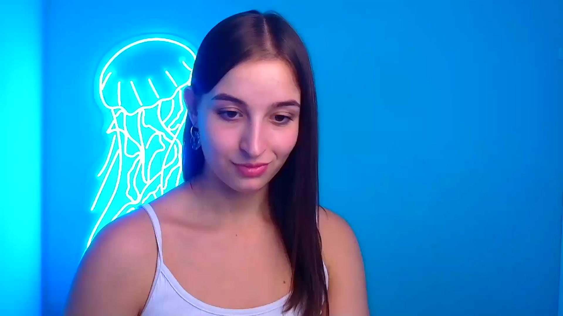 Gallery image thumbnail from Lilli_Fun's myfreecams stream on, 09/27/2024, 17:51 image 9 of 20