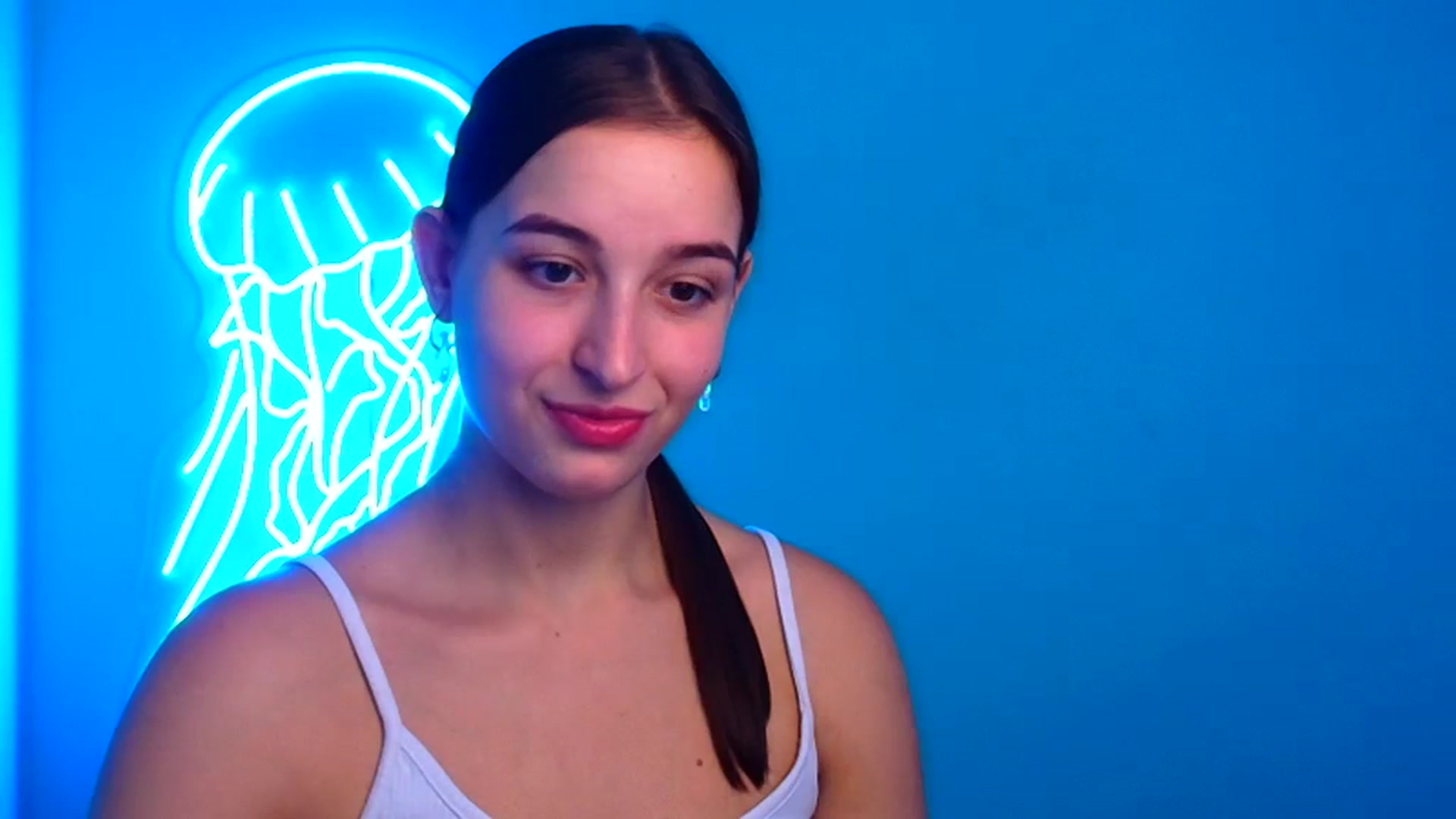 Gallery image thumbnail from Lilli_Fun's myfreecams stream on, 09/29/2024, 10:54 image 6 of 20