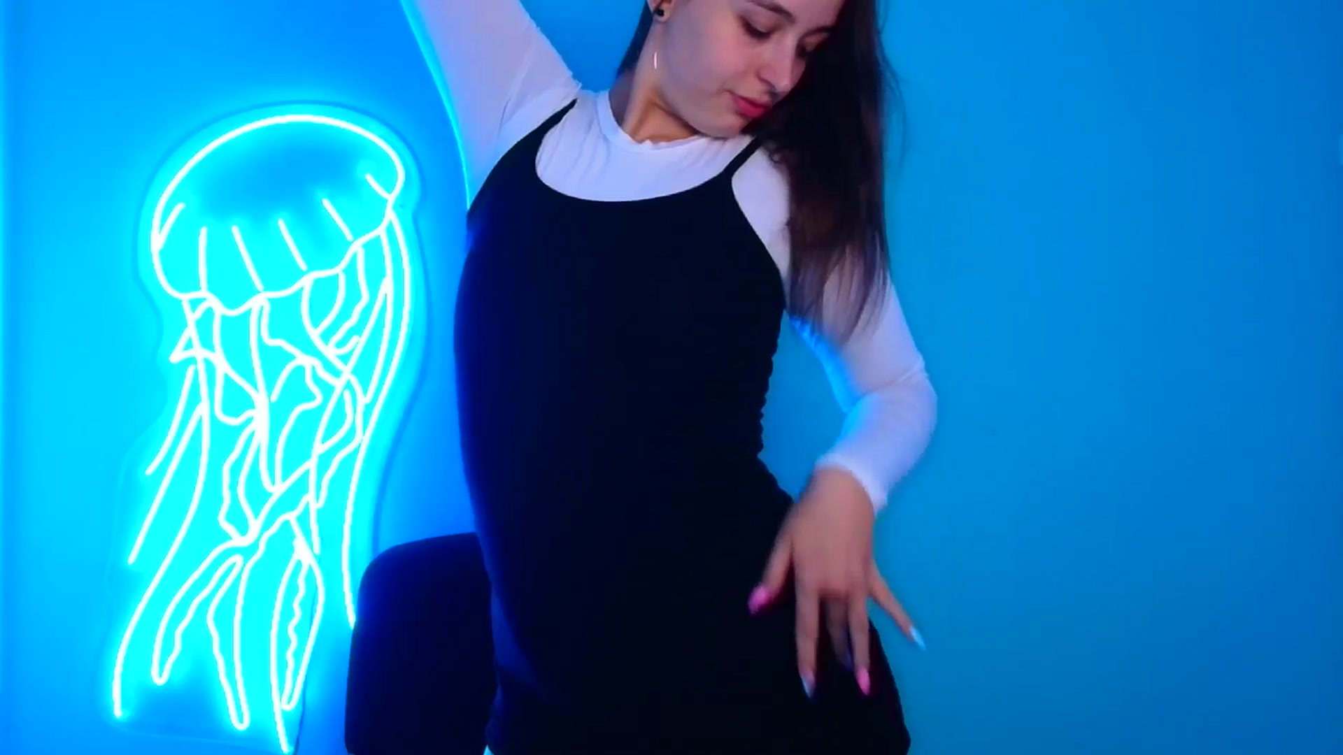 Gallery image thumbnail from Lilli_Fun's myfreecams stream on, 10/05/2024, 07:34 image 5 of 20