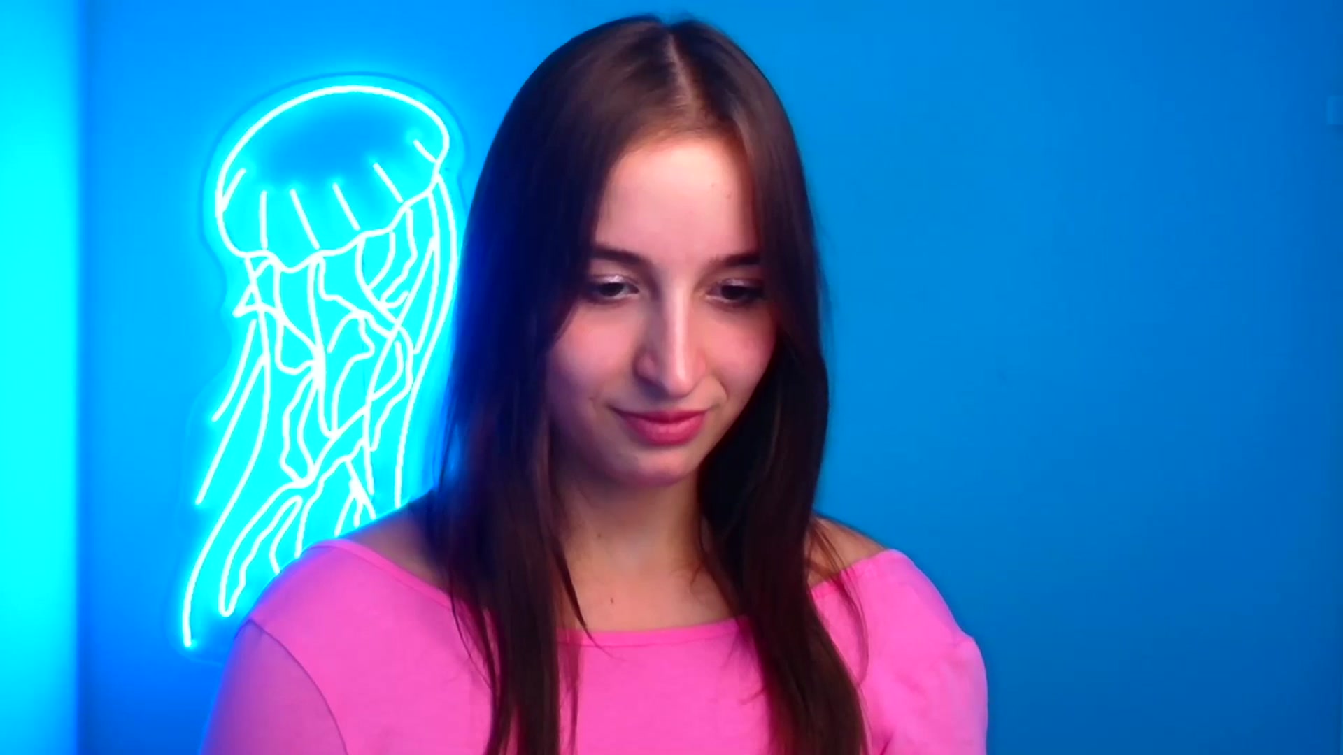 Gallery image thumbnail from Lilli_Fun's myfreecams stream on, 10/06/2024, 14:24 image 19 of 20