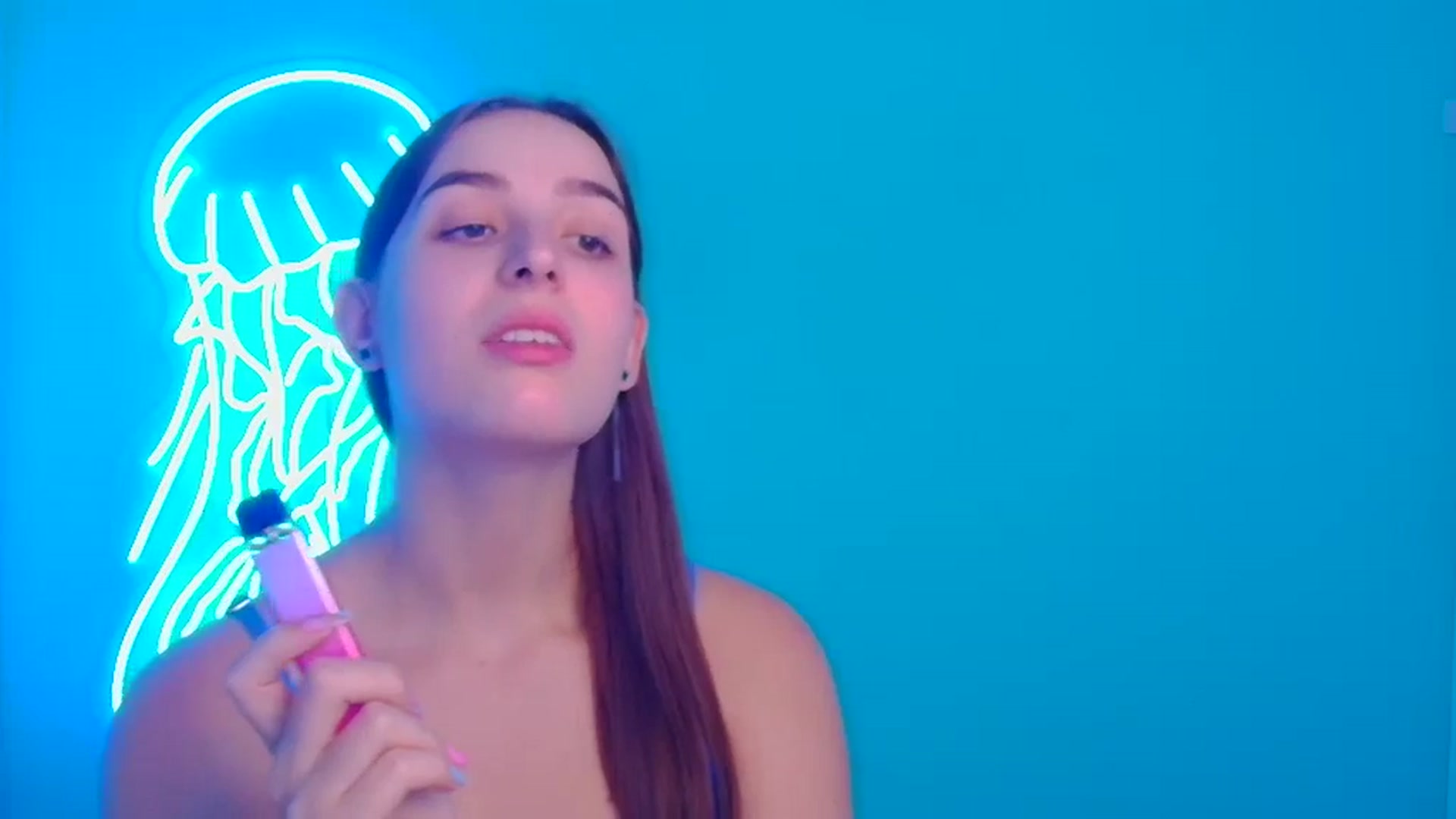 Gallery image thumbnail from Lilli_Fun's myfreecams stream on, 10/11/2024, 10:46 image 6 of 20