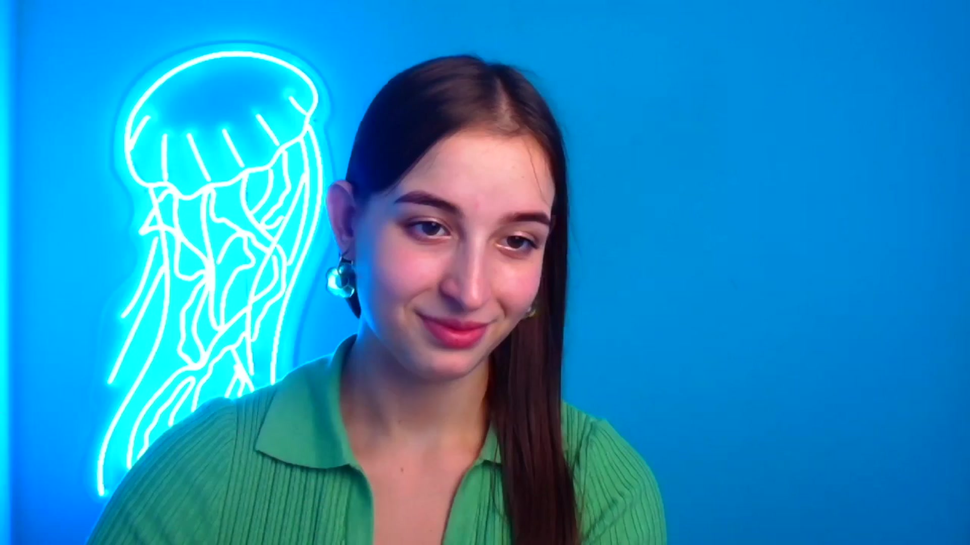 Gallery image thumbnail from Lilli_Fun's myfreecams stream on, 10/13/2024, 14:28 image 18 of 20