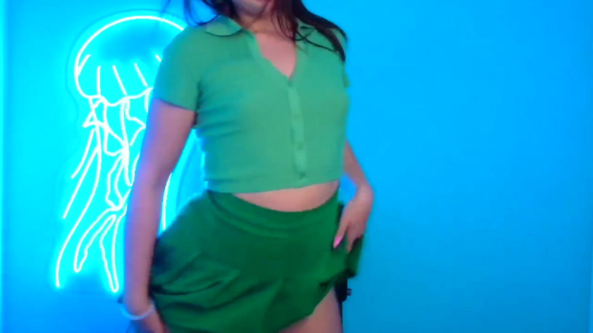 Gallery image thumbnail from Lilli_Fun's myfreecams stream on, 10/13/2024, 14:52 image 13 of 20