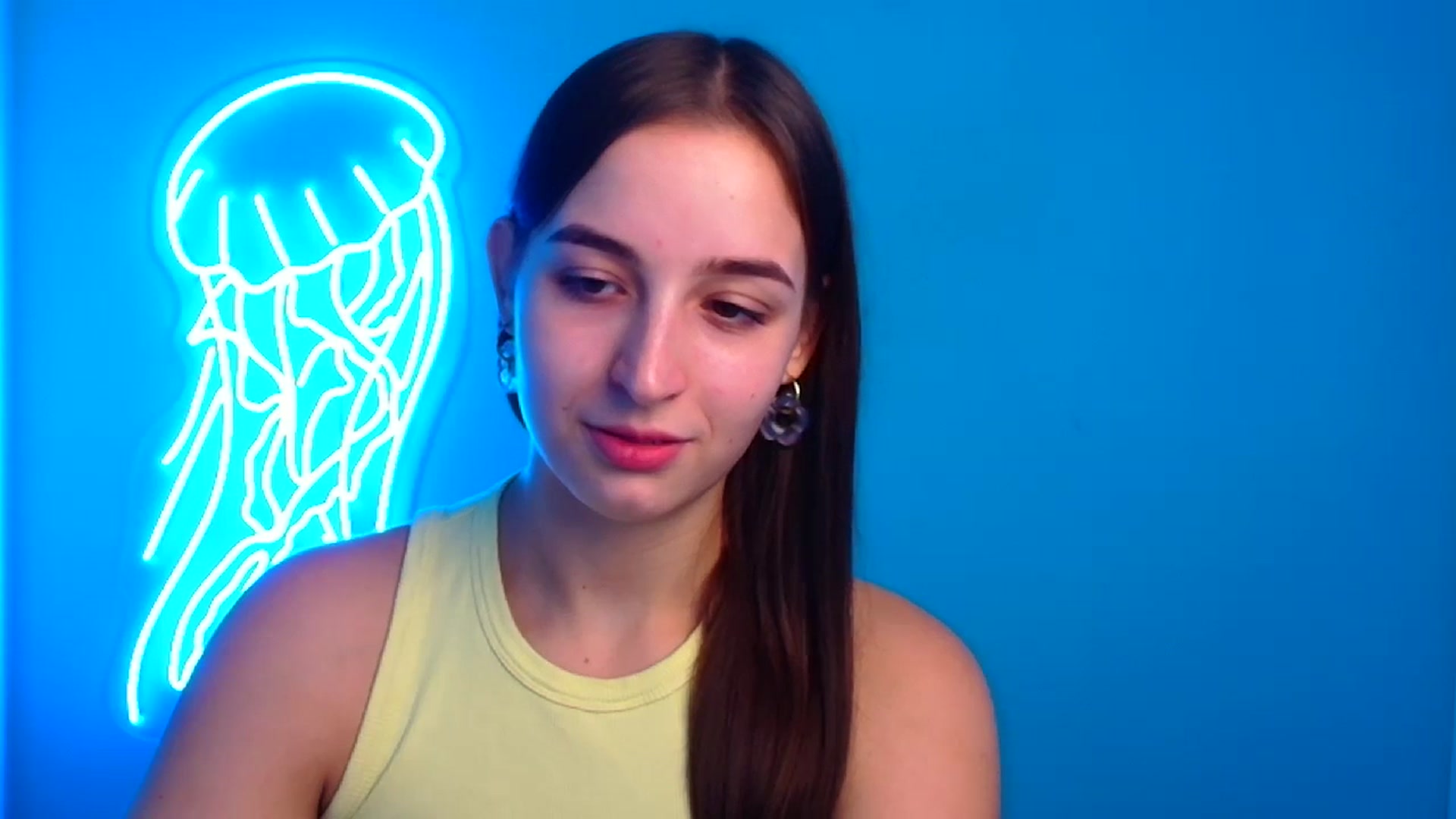 Gallery image thumbnail from Lilli_Fun's myfreecams stream on, 10/15/2024, 12:03 image 12 of 20
