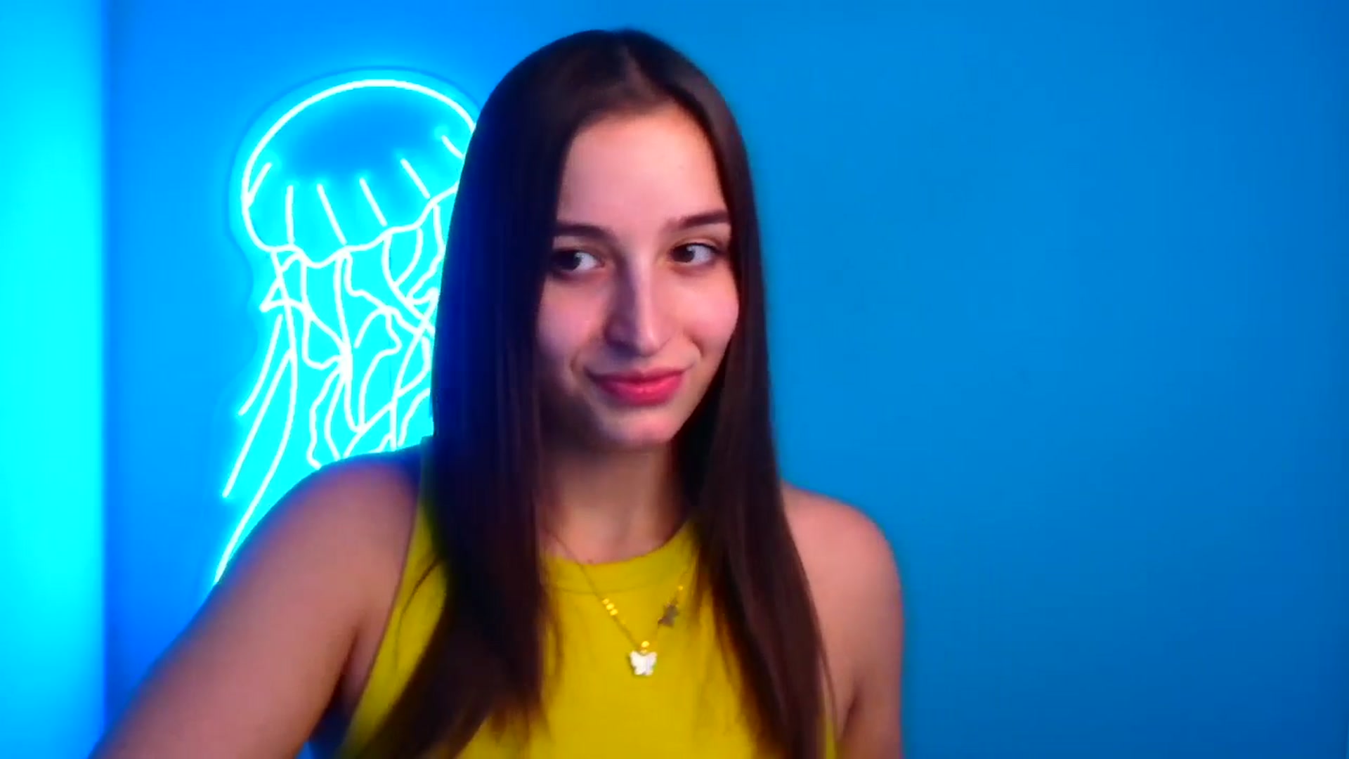Gallery image thumbnail from Lilli_Fun's myfreecams stream on, 10/19/2024, 10:49 image 8 of 20