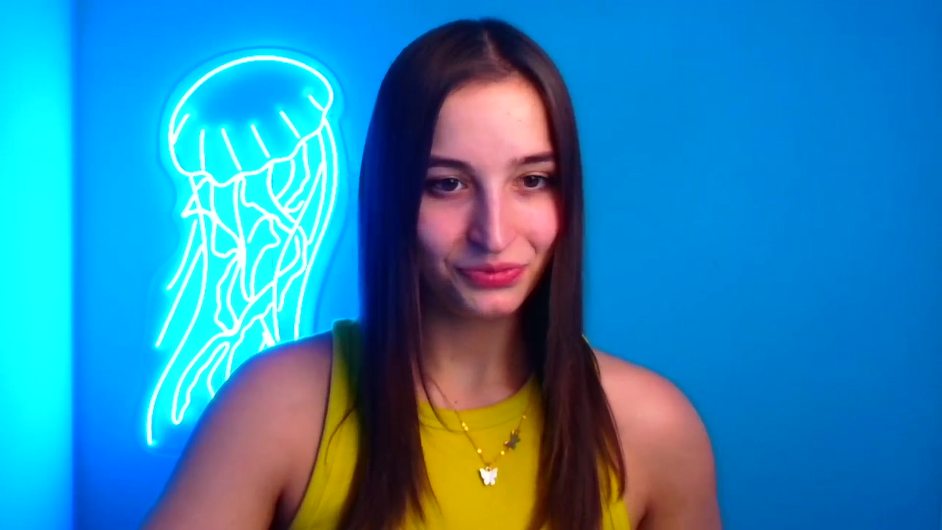 Gallery image thumbnail from Lilli_Fun's myfreecams stream on, 10/19/2024, 10:49 image 12 of 20