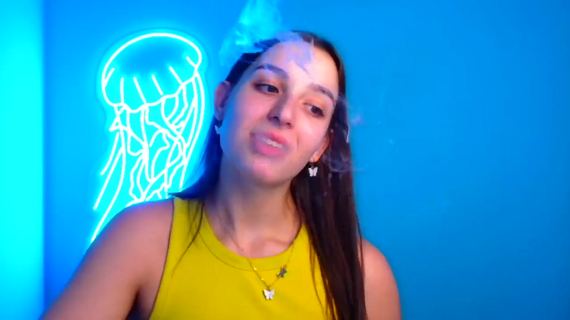 Gallery image thumbnail from Lilli_Fun's myfreecams stream on, 10/19/2024, 10:49 image 20 of 20