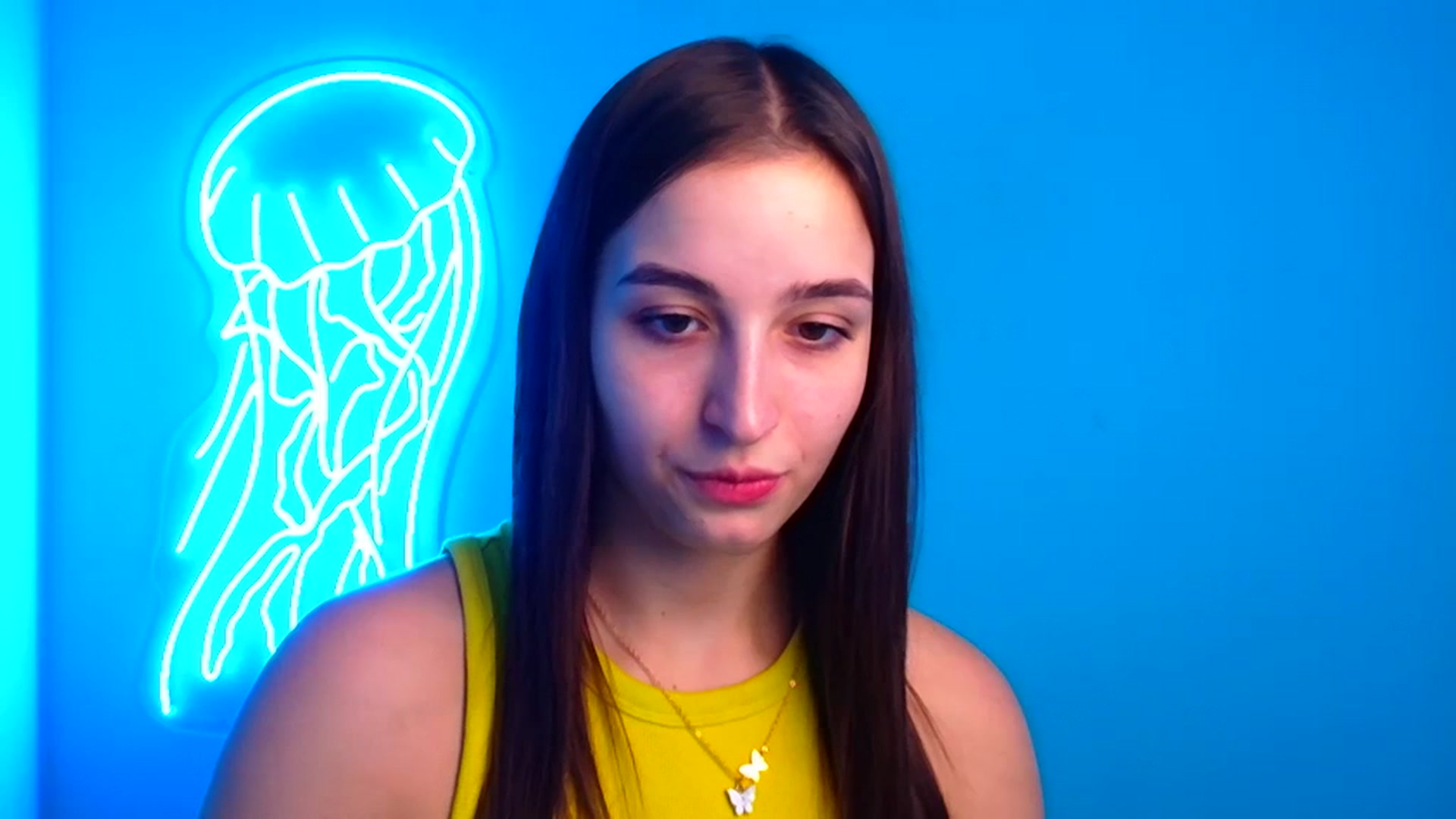 Gallery image thumbnail from Lilli_Fun's myfreecams stream on, 10/20/2024, 12:28 image 9 of 20