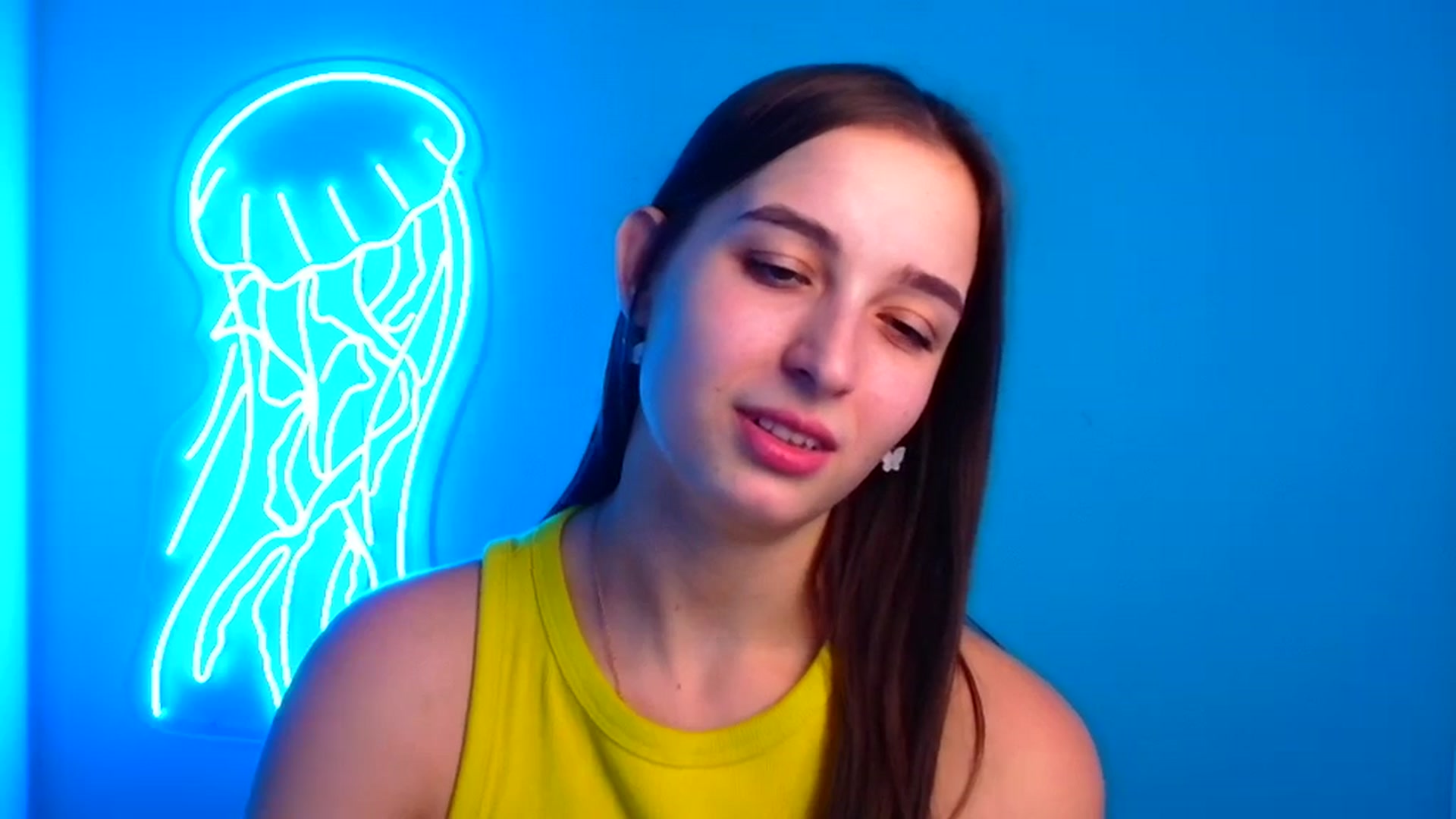 Gallery image thumbnail from Lilli_Fun's myfreecams stream on, 10/20/2024, 15:02 image 4 of 20