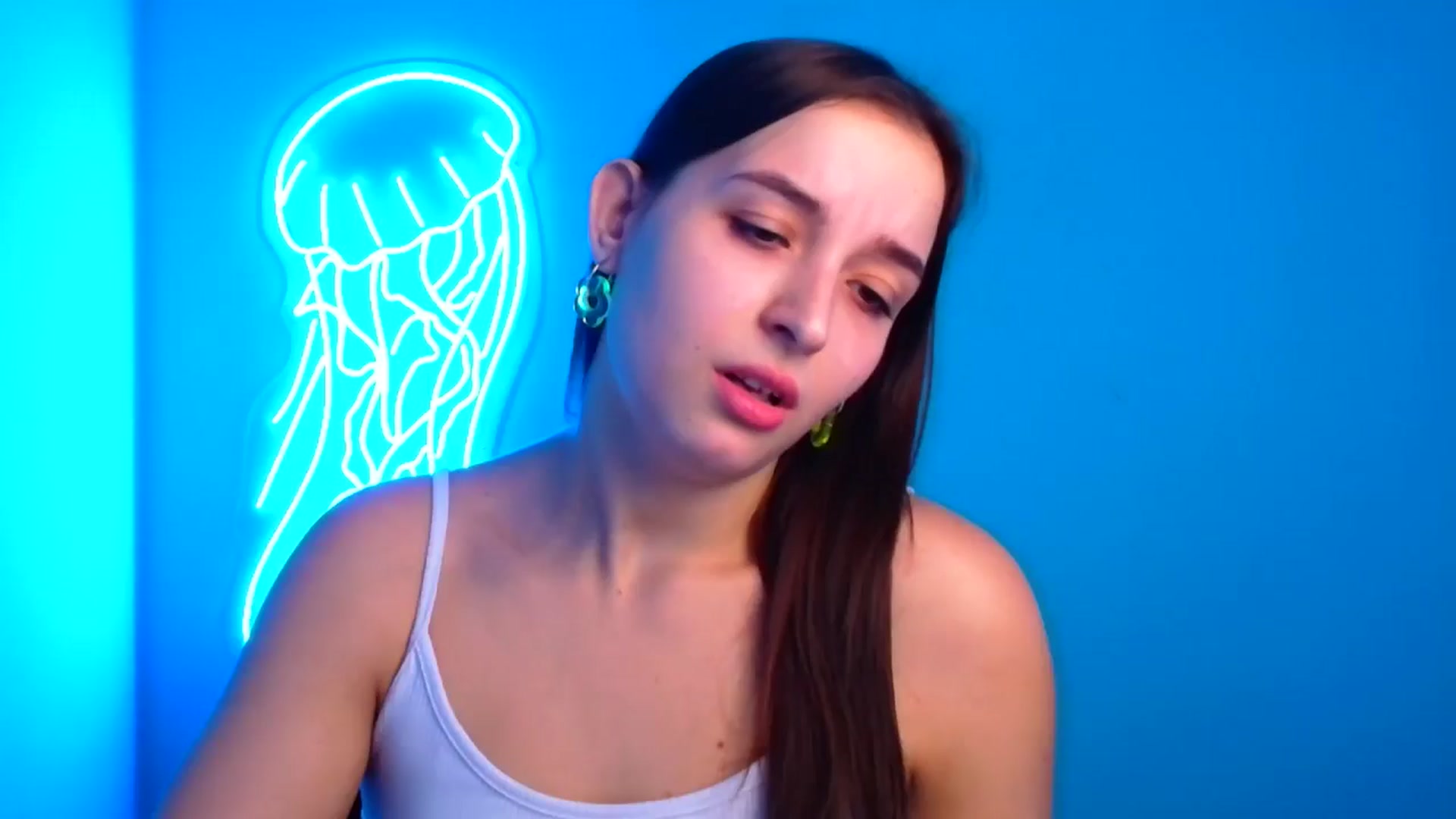 Gallery image thumbnail from Lilli_Fun's myfreecams stream on, 10/27/2024, 14:00 image 12 of 20